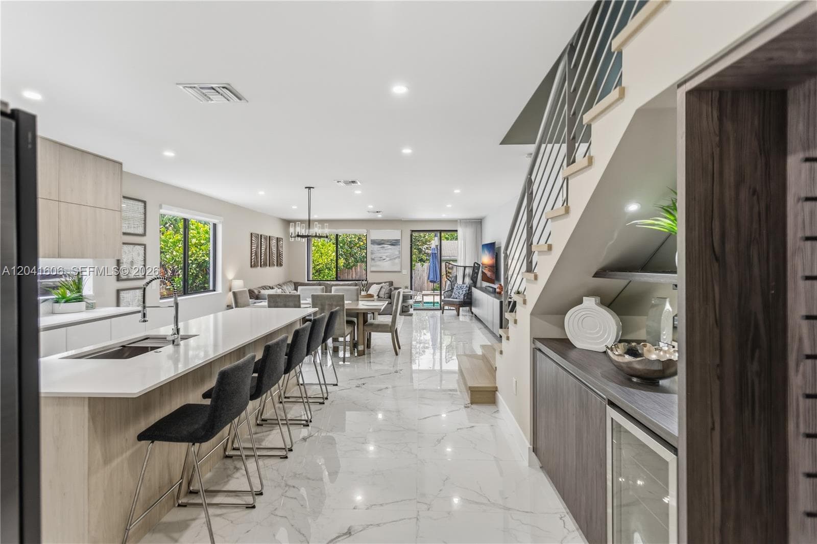 809 SW 10th Ter, Fort Lauderdale, FL 33315 — zdjęcie 5