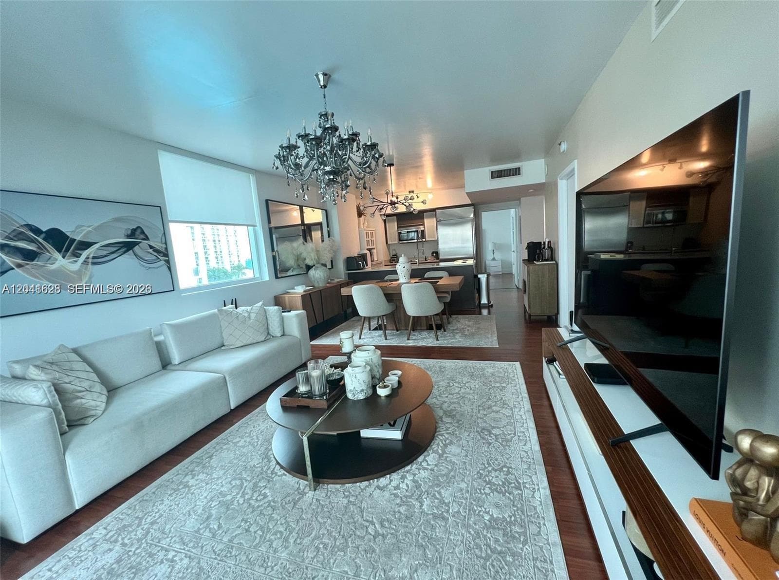 500 Brickell Ave # 1410, Miami, FL 33131 — zdjęcie 2