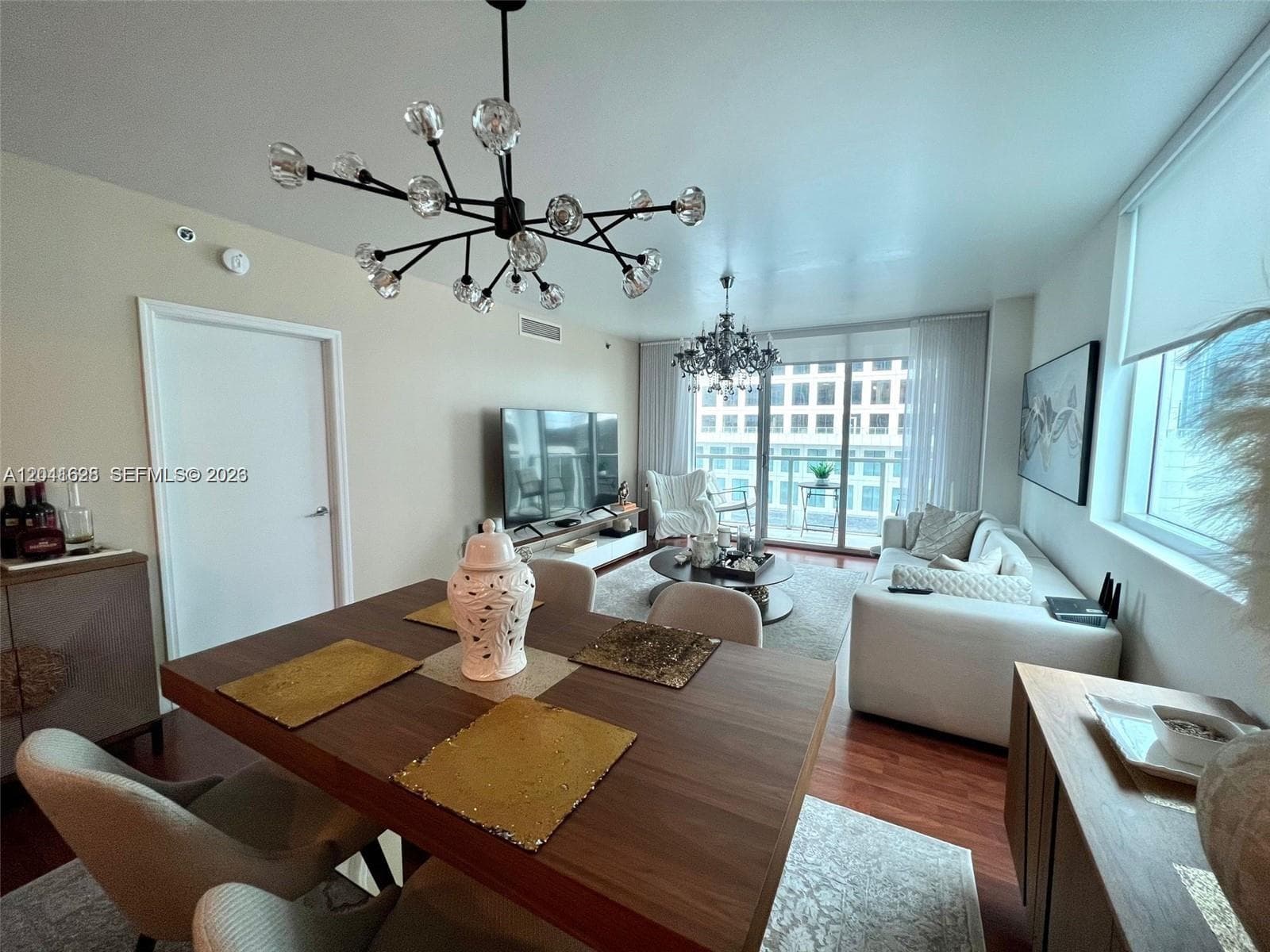 500 Brickell Ave # 1410, Miami, FL 33131 — zdjęcie 5