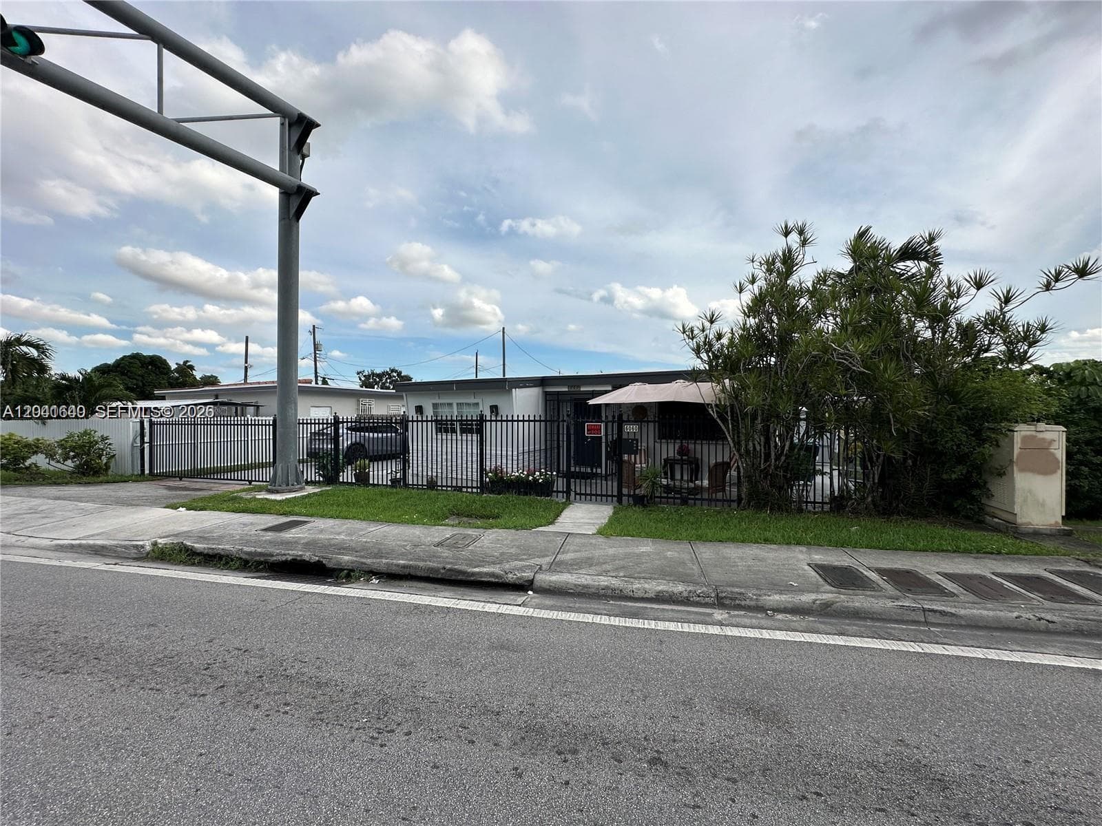 6060 NW 7th St, Miami, FL 33126 — zdjęcie 3
