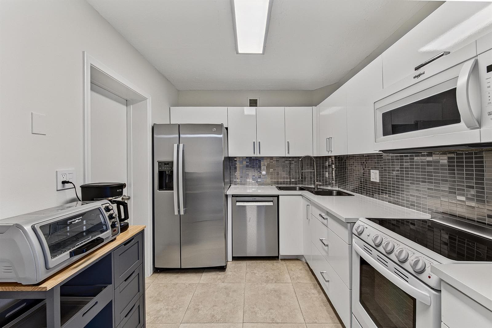 9 NE 19th Court # C112, Wilton Manors, FL 33305 — zdjęcie 4