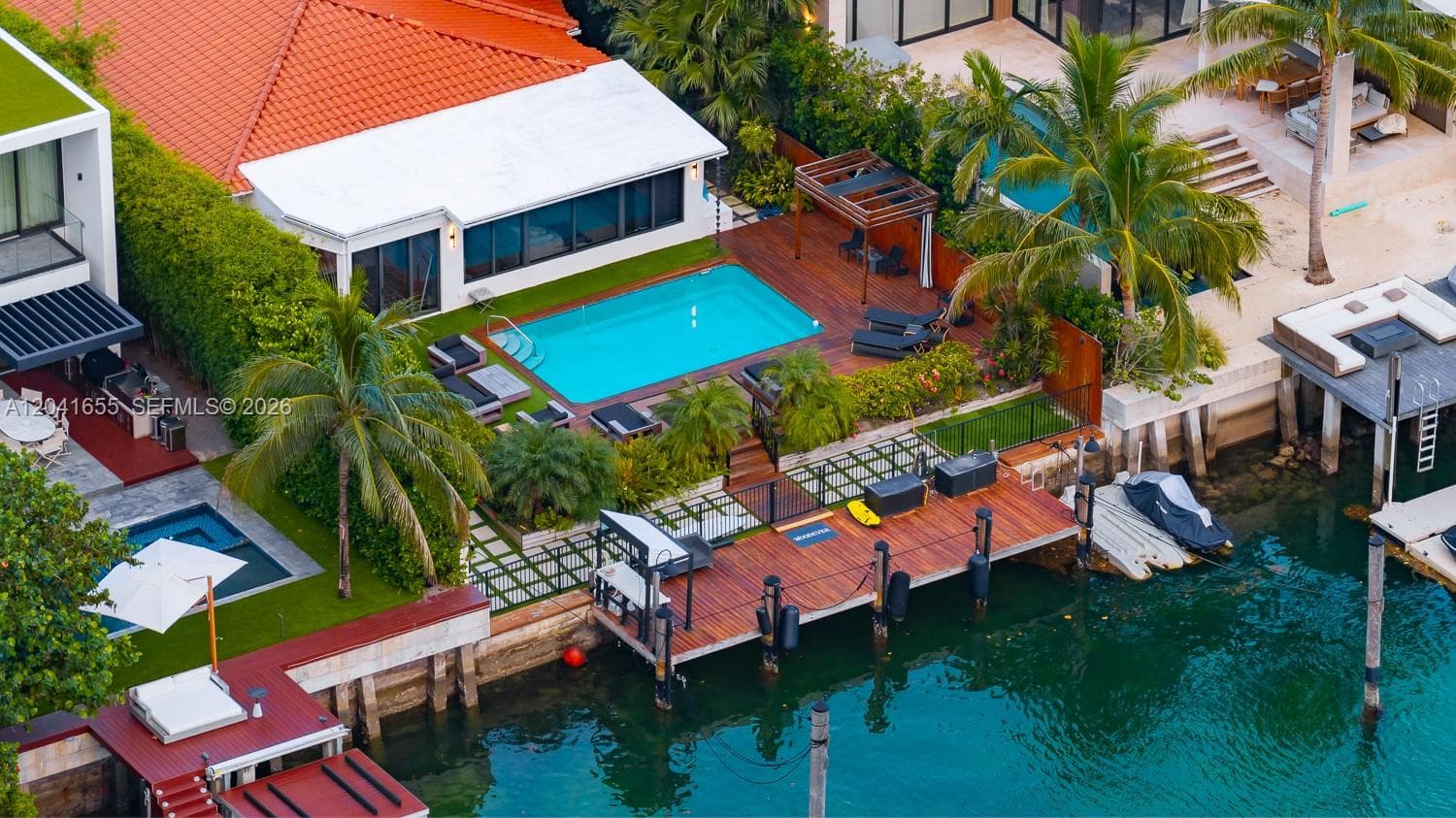 460 W Dilido Dr, Miami Beach, FL 33139 — zdjęcie 4