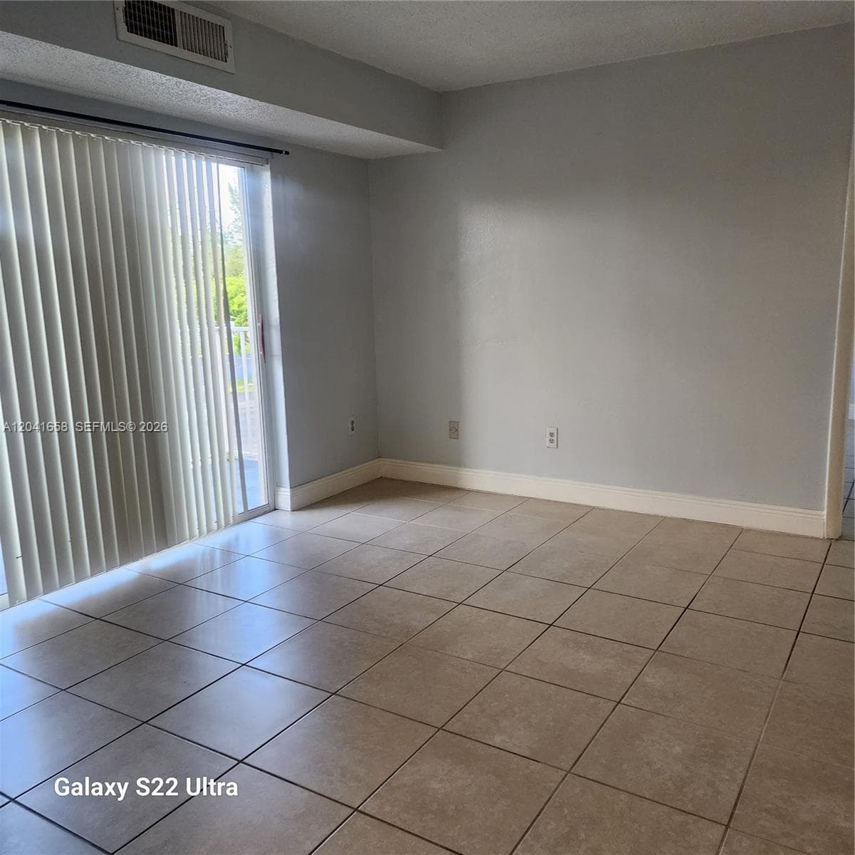 8200 SW 210th St # 111, Cutler Bay, FL 33189 — zdjęcie 2