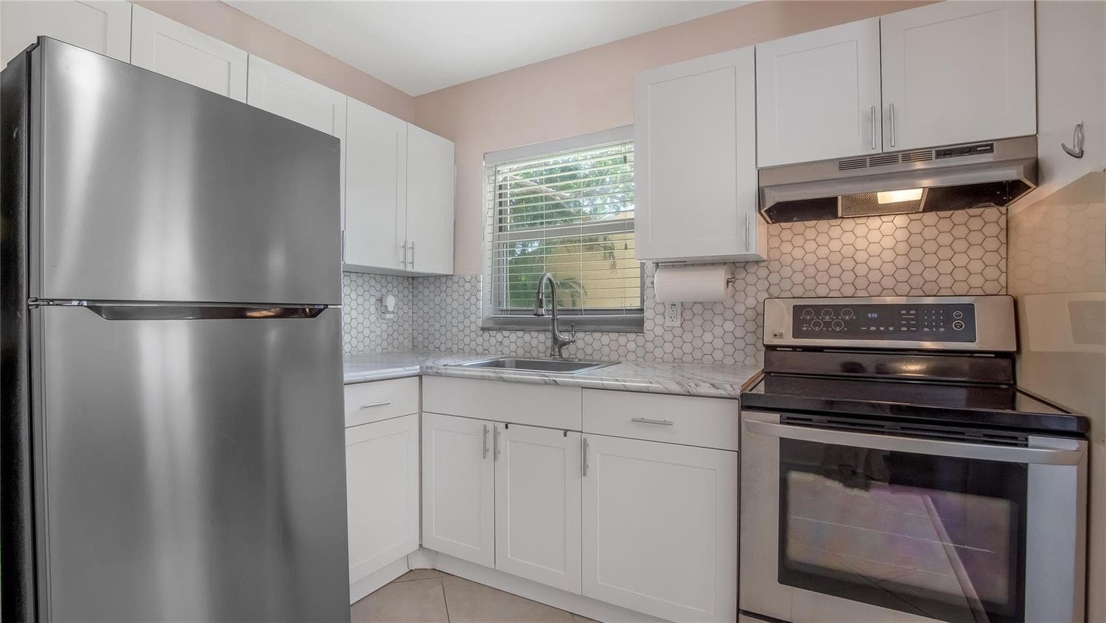 5186 NE 6th Avenue # 710, Oakland Park, FL 33334