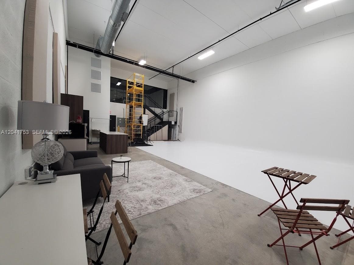 2017 NW 135 Avenue, Miami, FL 33182 — zdjęcie 5