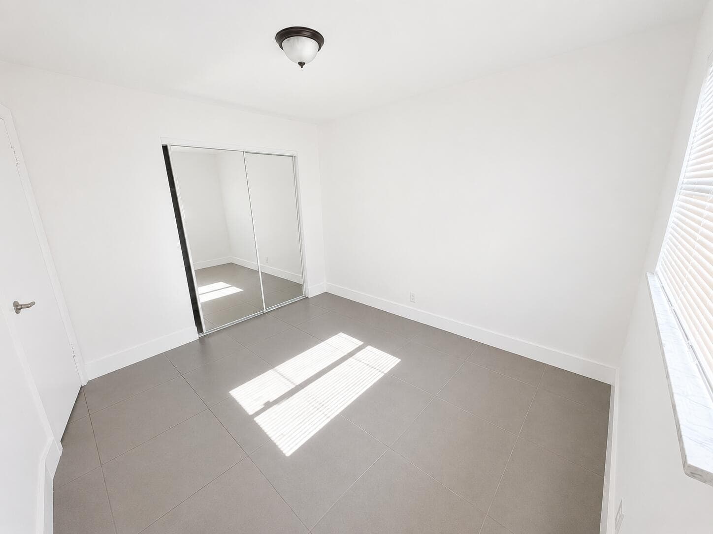 719 SW 7th Street # 2, Hallandale Beach, FL 33009 — zdjęcie 4