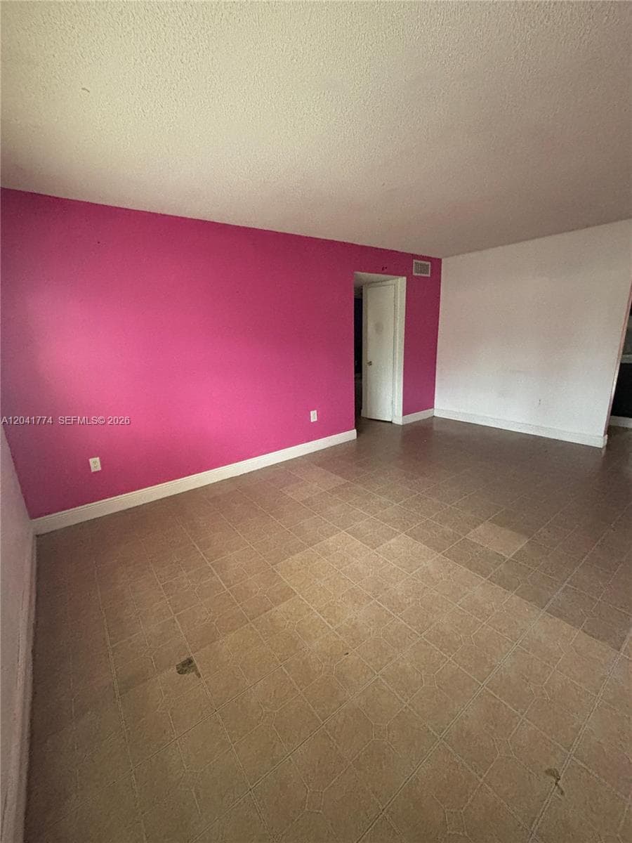 5325 Curry Ford Rd # A104, Orlando, FL 32812 — zdjęcie 3