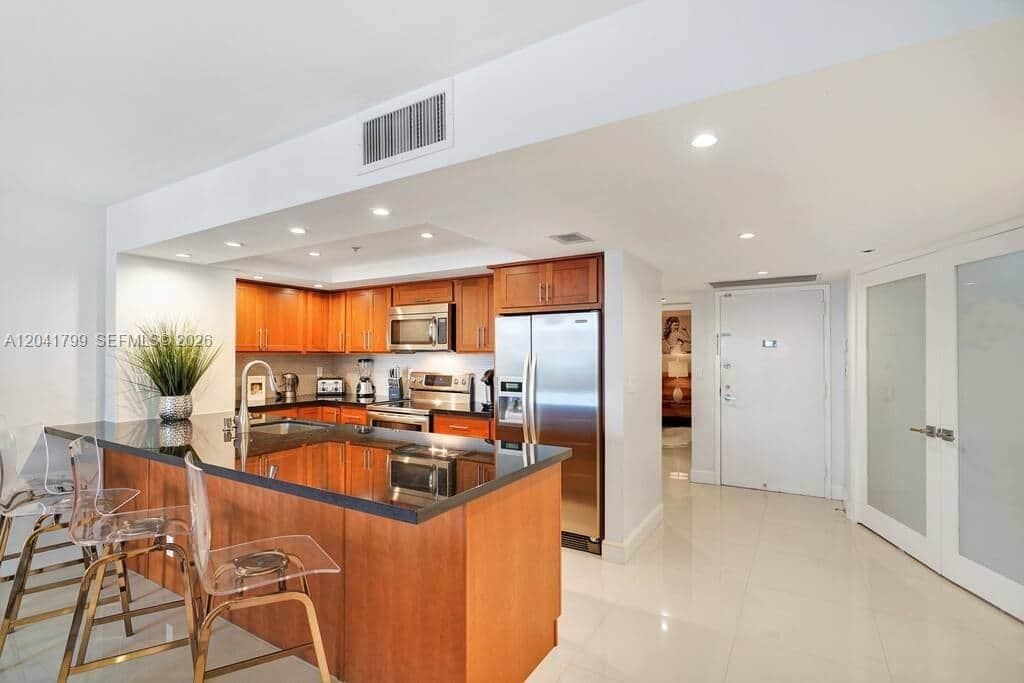 1717 N Bayshore Dr # A-2056, Miami, FL 33132 — zdjęcie 4