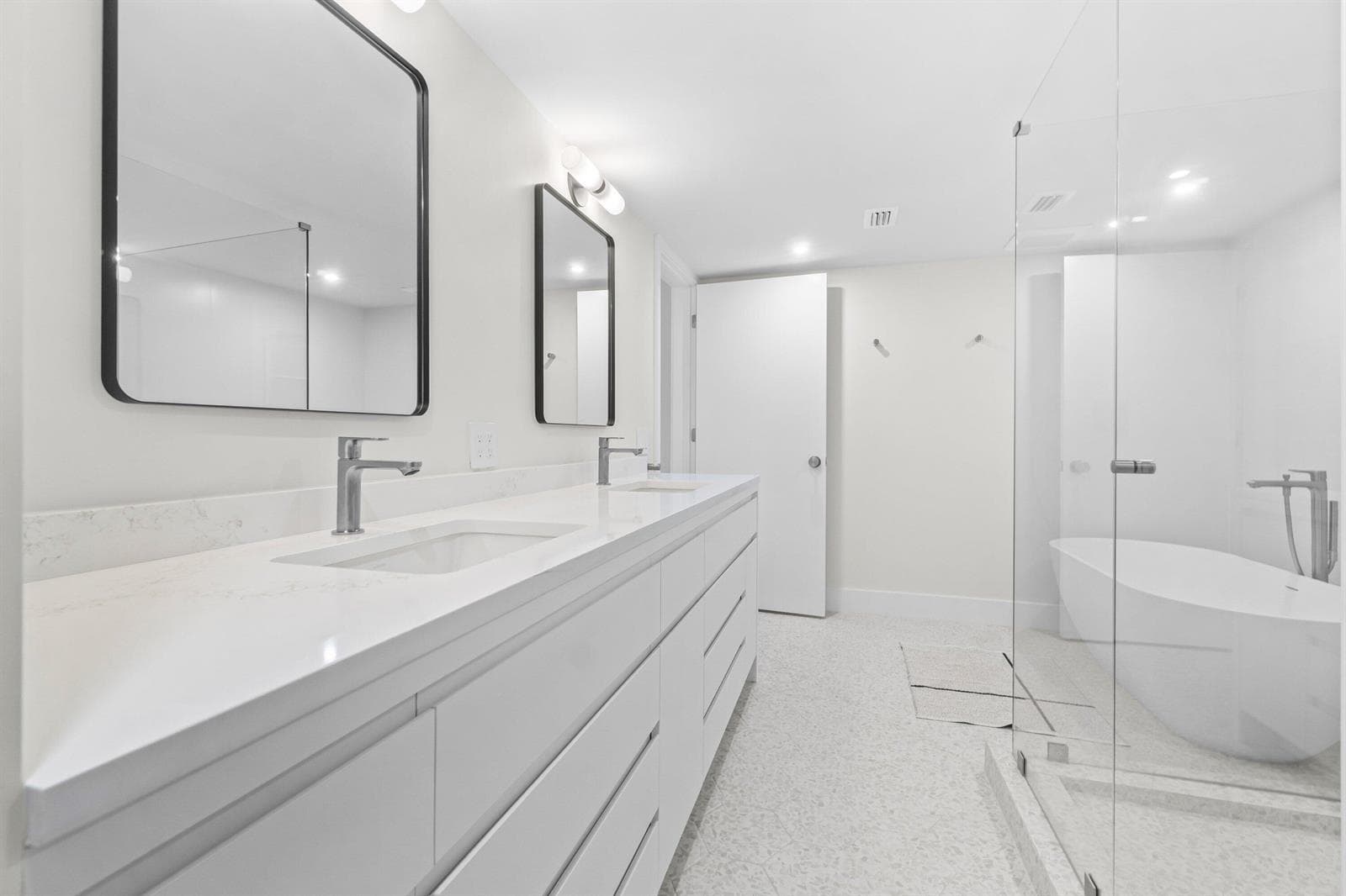 11223 Pond View Drive # A103, Wellington, FL 33414 — zdjęcie 5