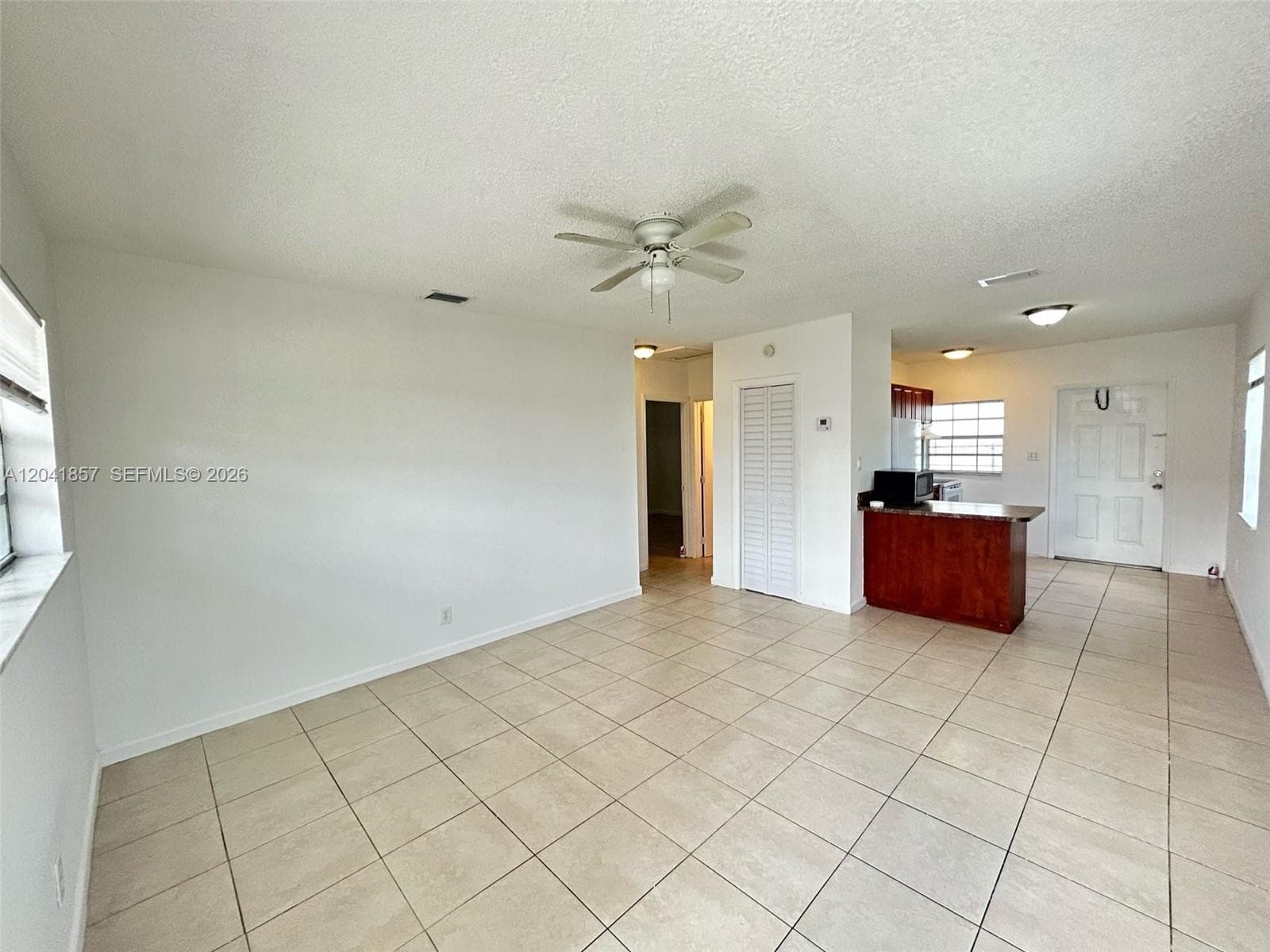 990 Phippen Waiters Rd, Dania Beach, FL 33004 — zdjęcie 4