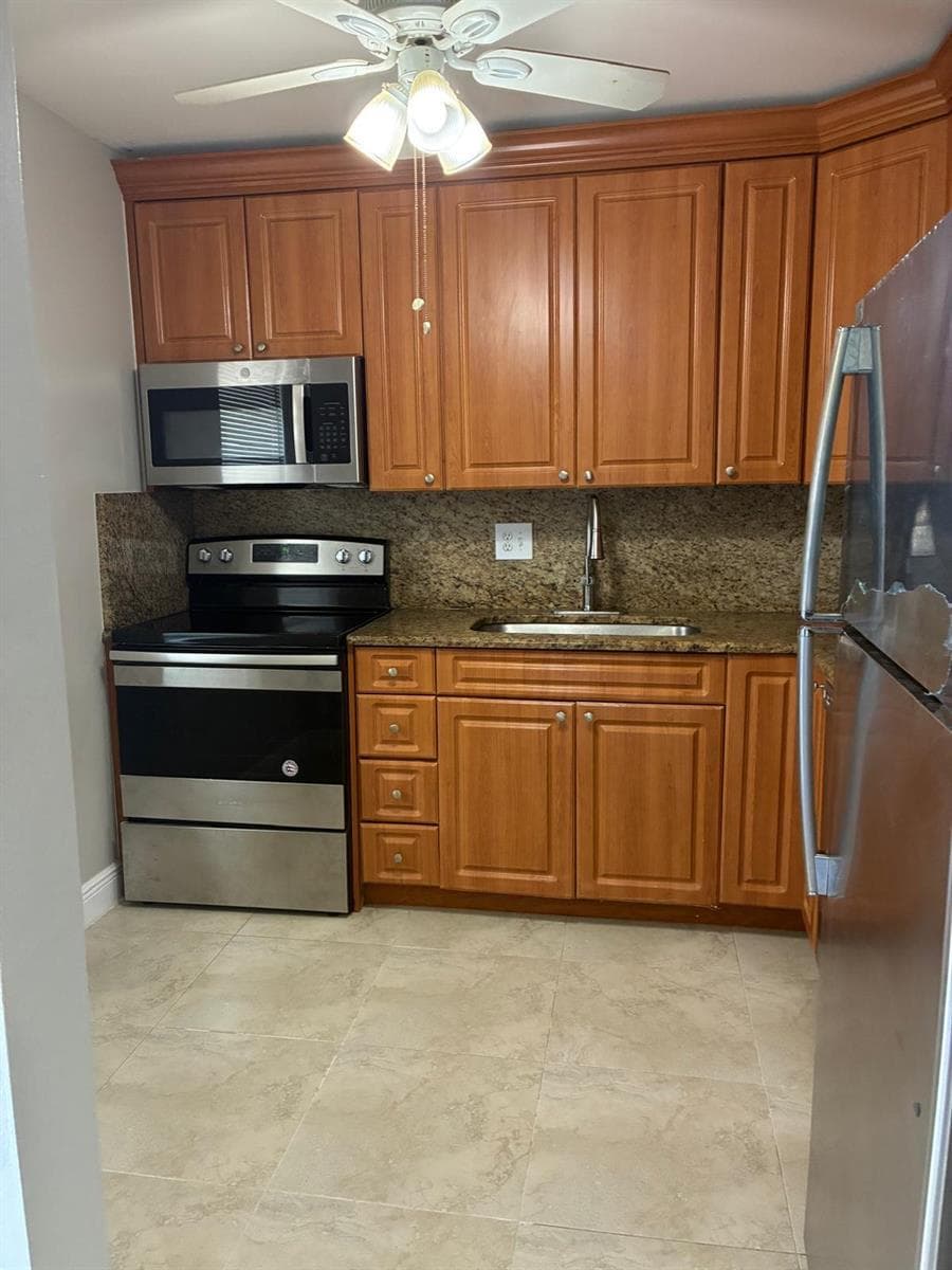 7300 NW 5th Court # 106, Margate, FL 33063 — zdjęcie 4