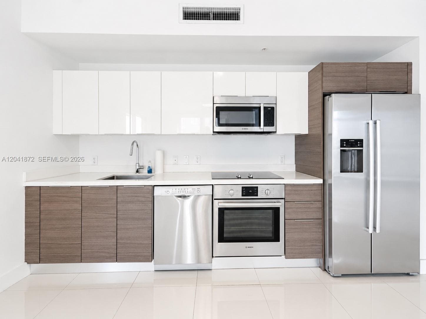 1010 SW 2nd Ave # 1504, Miami, FL 33130 — zdjęcie 2