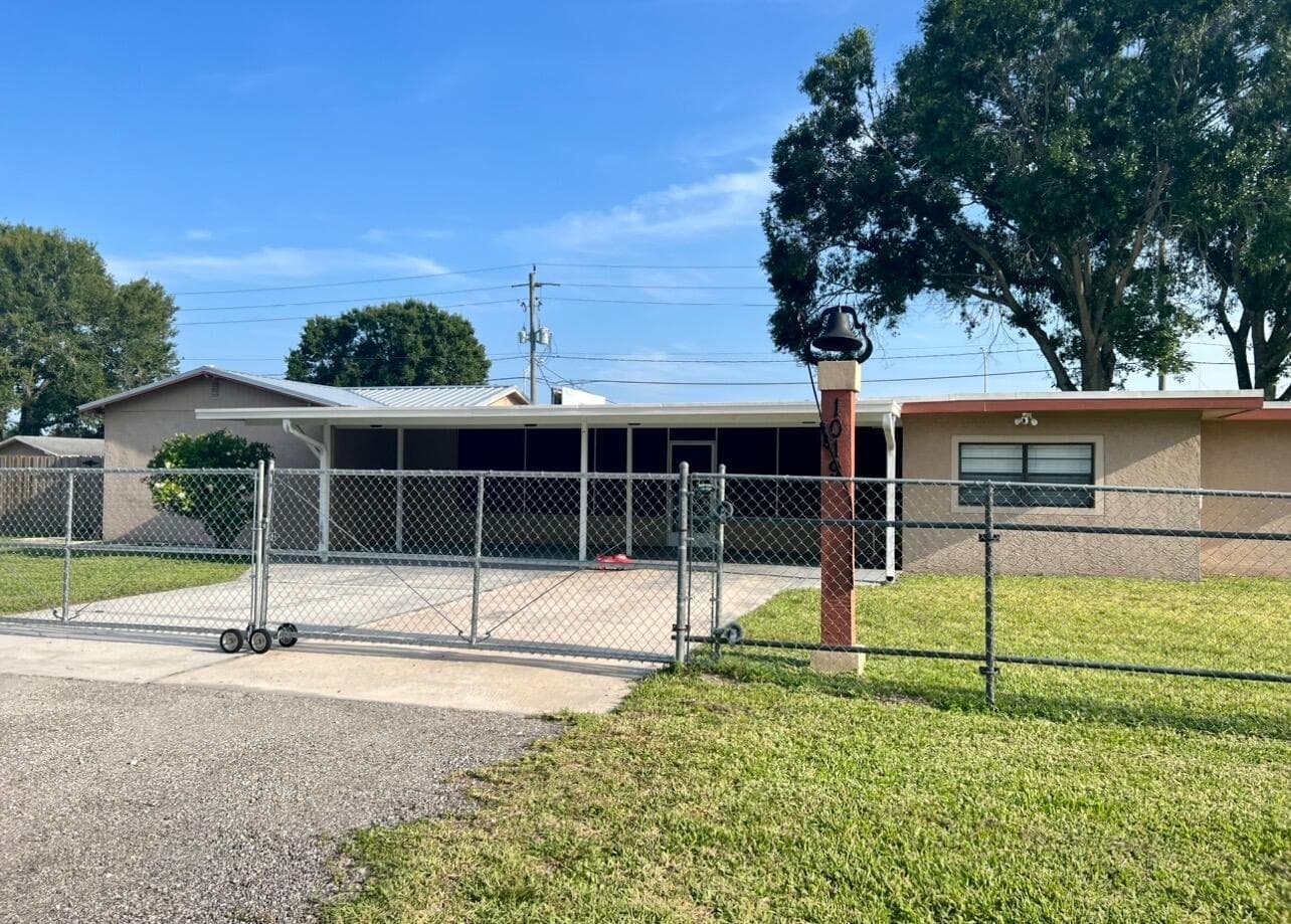 1019 NW 2nd Street, Okeechobee, FL 34972 — zdjęcie 3