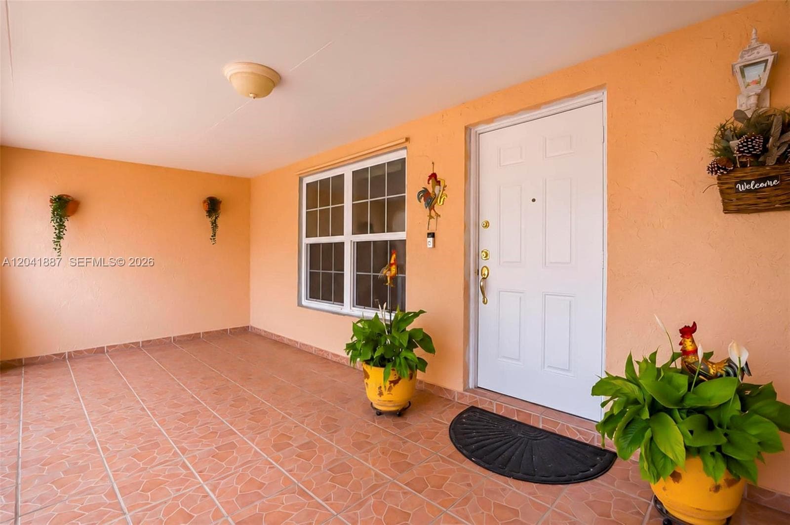 19240 NW 60th Ct, Hialeah, FL 33015 — zdjęcie 4