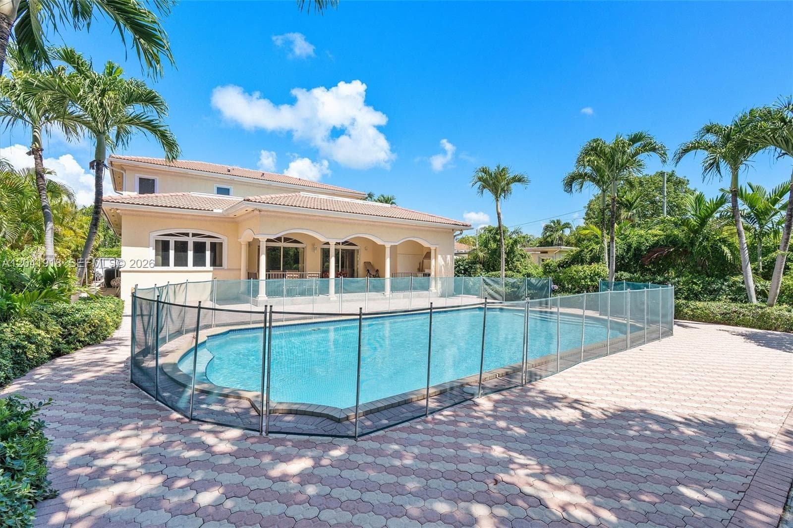 3765 Prairie Ave # 3765, Miami Beach, FL 33140 — zdjęcie 3