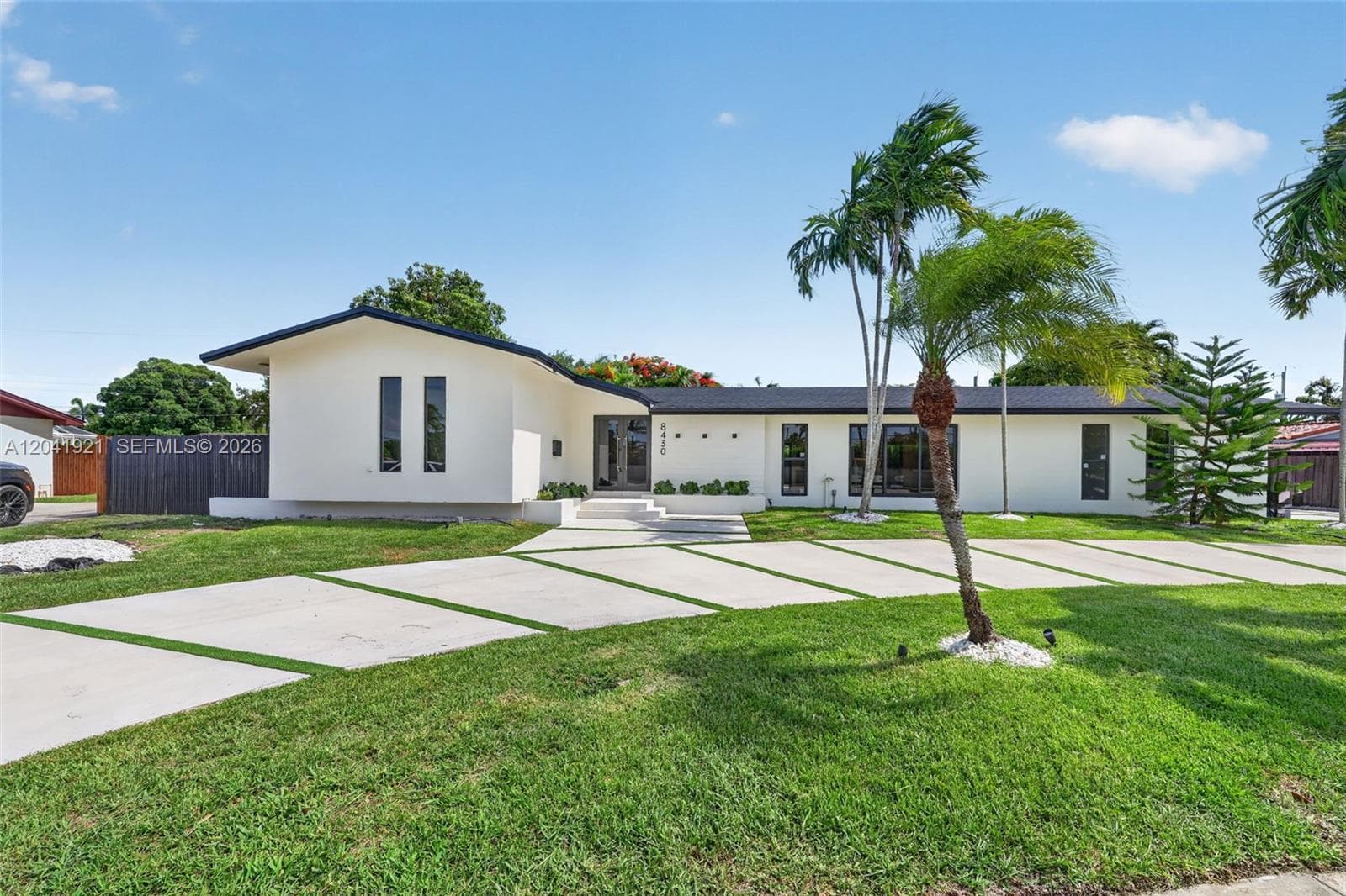 8430 SW 88th St, Miami, FL 33156 — zdjęcie 2