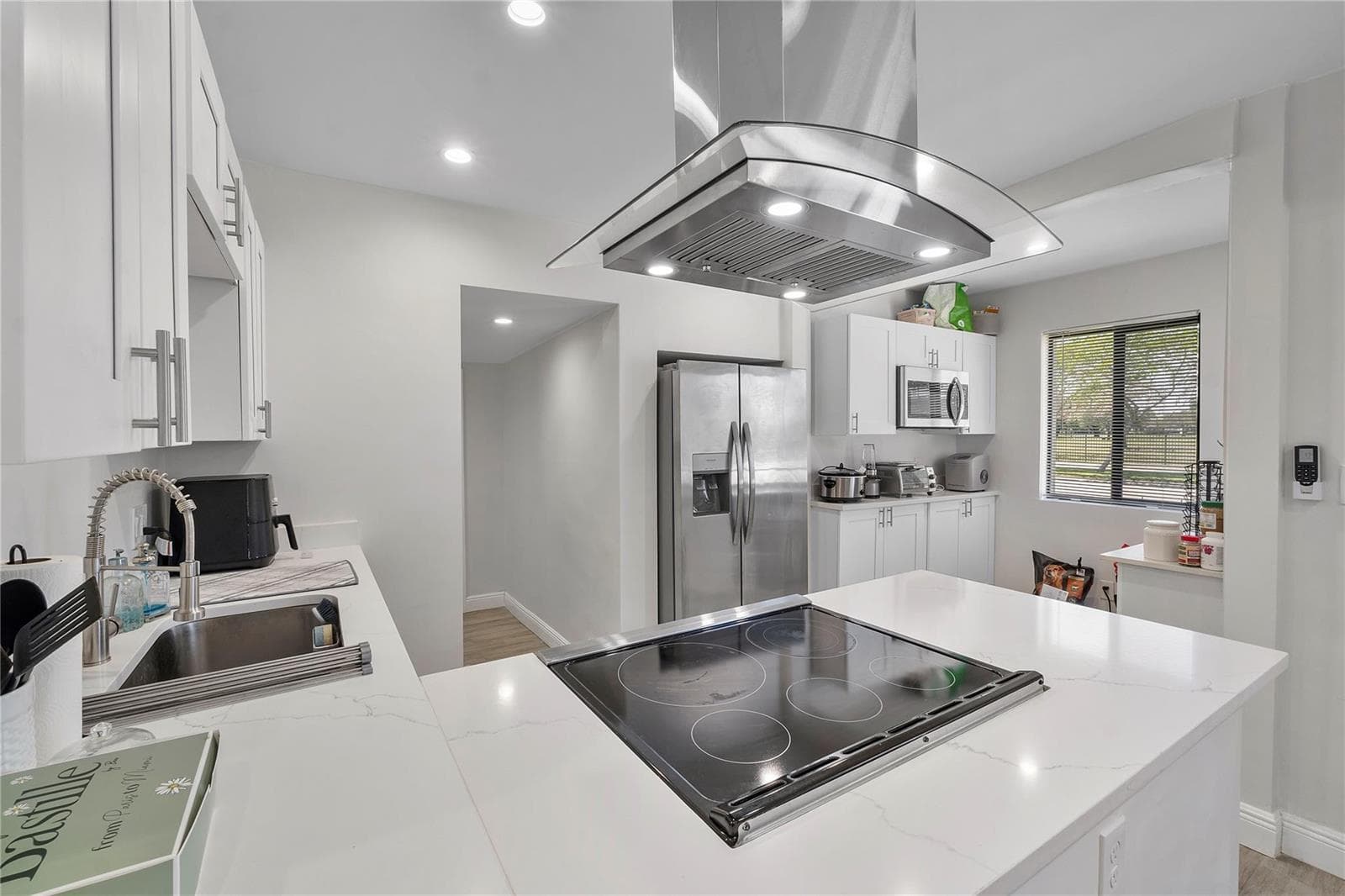 342 SW 22nd Street, Fort Lauderdale, FL 33315 — zdjęcie 3