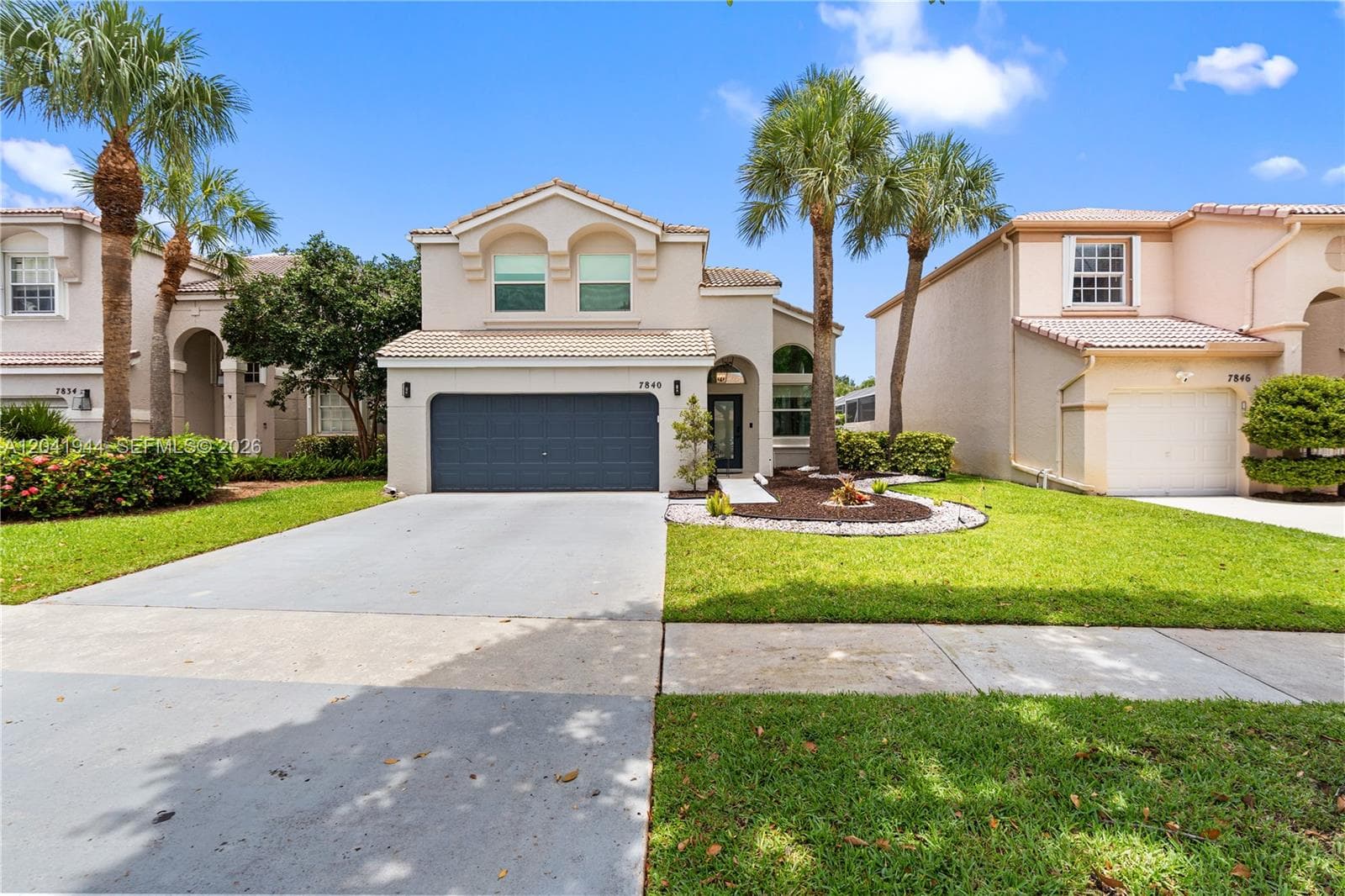 7840 Rockport Cir, Lake Worth, FL 33467
