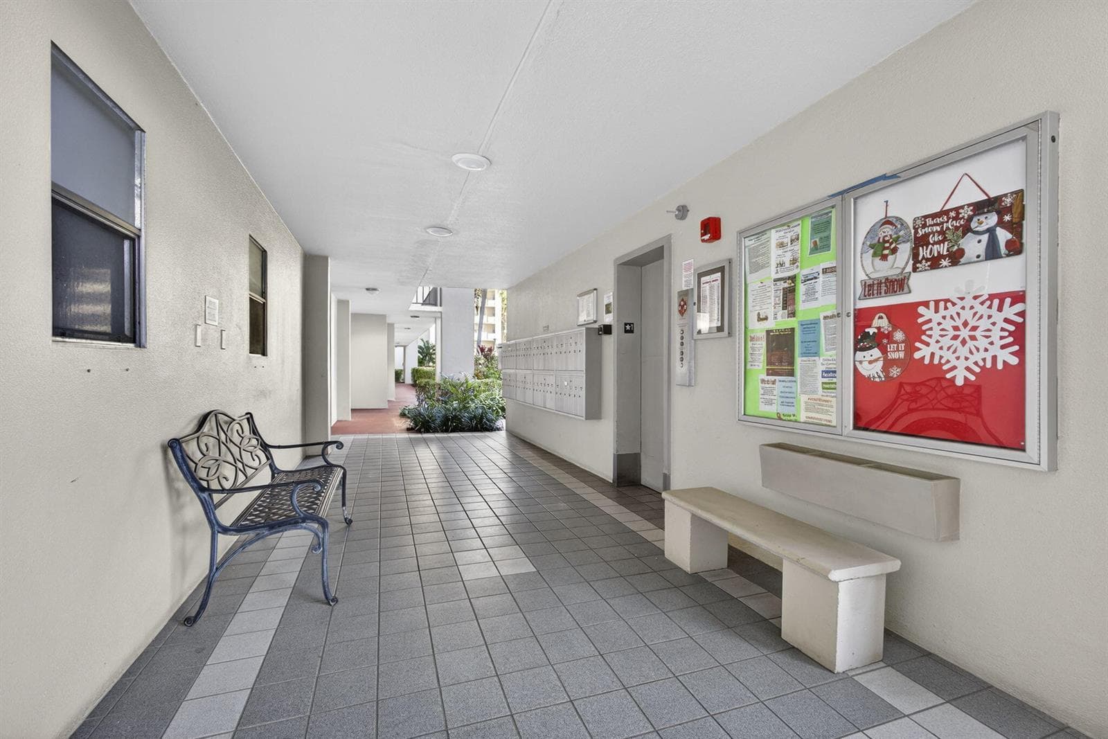 3590 Via Poinciana # 202, Lake Worth, FL 33467 — zdjęcie 3