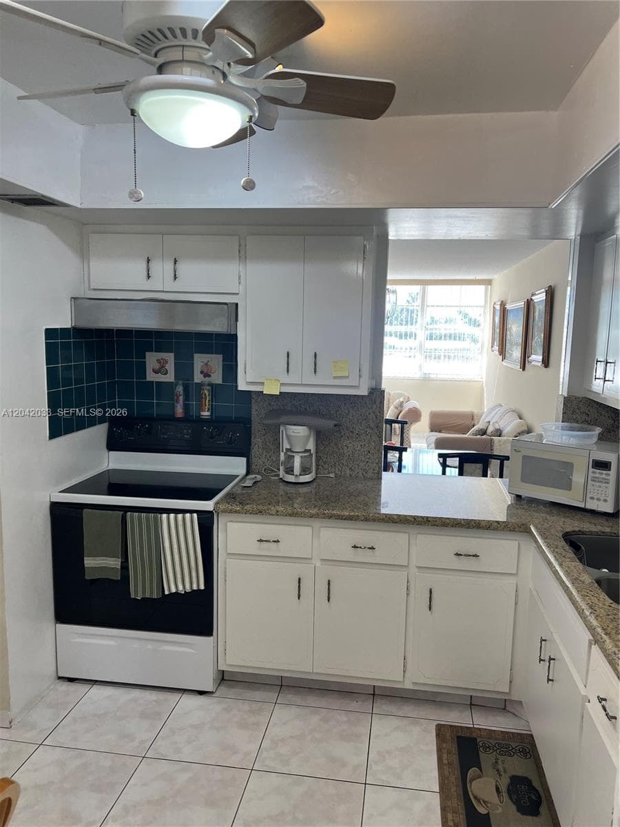 1351 NE Miami Gardens Dr # 222E, Miami, FL 33179 — zdjęcie 3