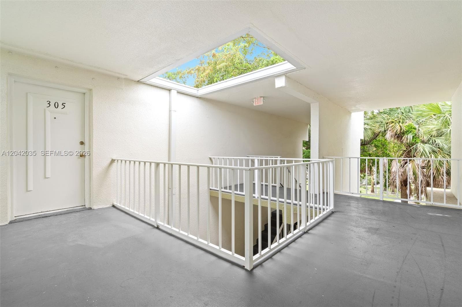 4215 N University Dr # 305, Sunrise, FL 33351 — zdjęcie 3