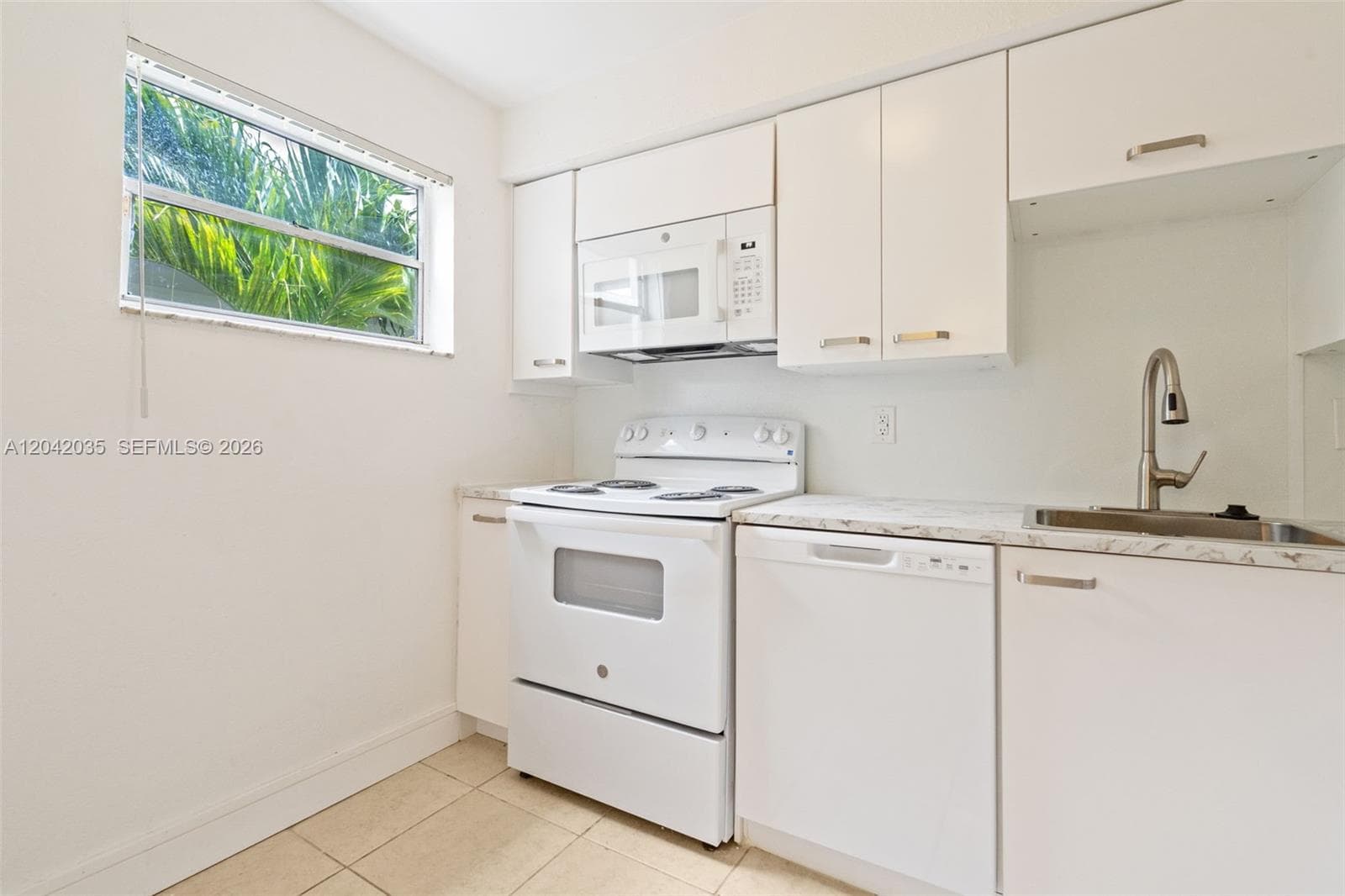 4215 N University Dr # 305, Sunrise, FL 33351 — zdjęcie 5