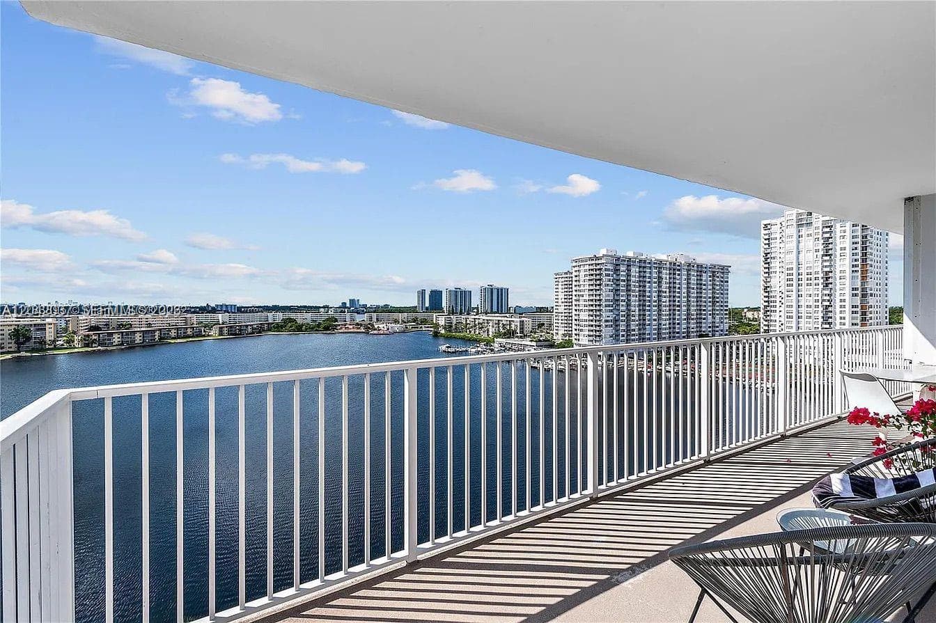 2801 NE 183rd St # 1016W, Aventura, FL 33160 — zdjęcie 2
