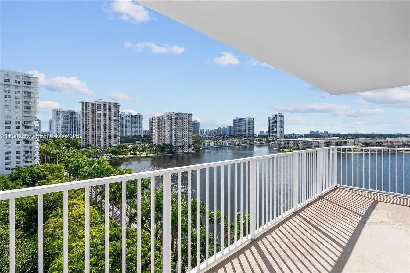 2801 NE 183rd St # 1016W, Aventura, FL 33160 — zdjęcie 4