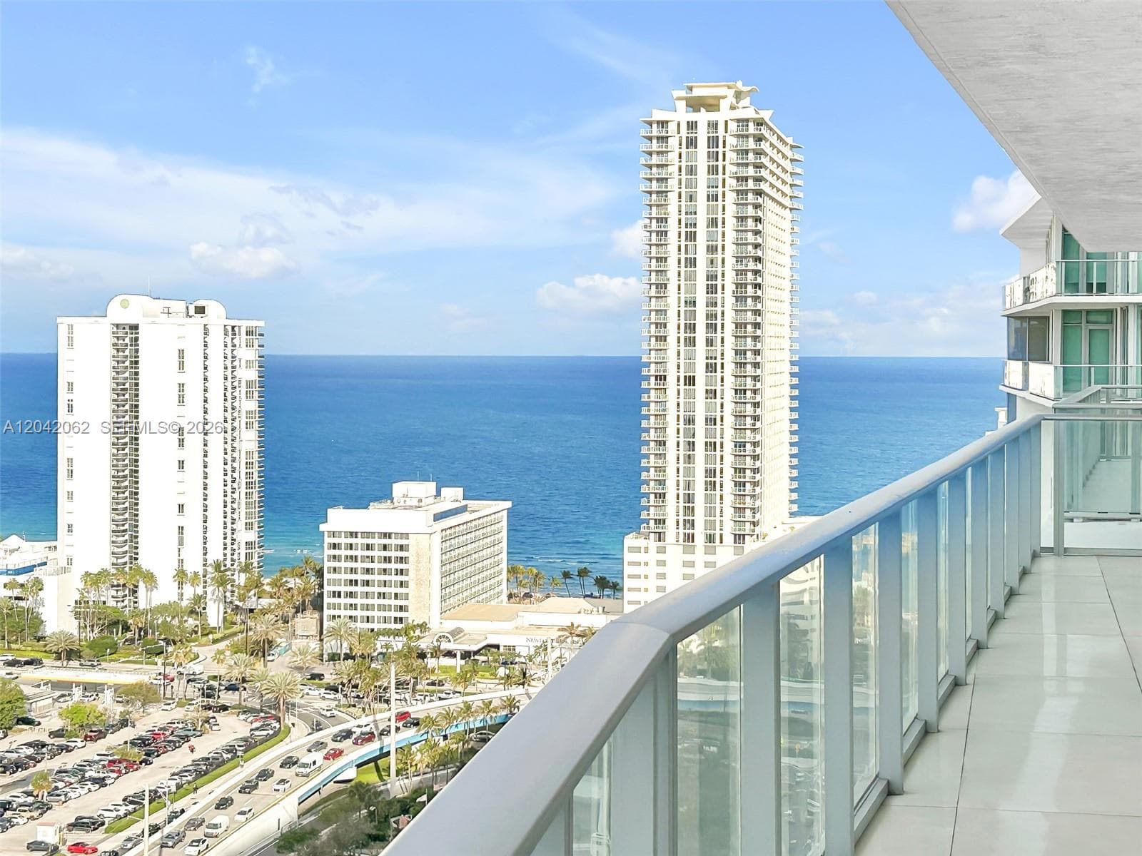 330 Sunny Isles Blvd # 5-2503, Sunny Isles Beach, FL 33160 — zdjęcie 2