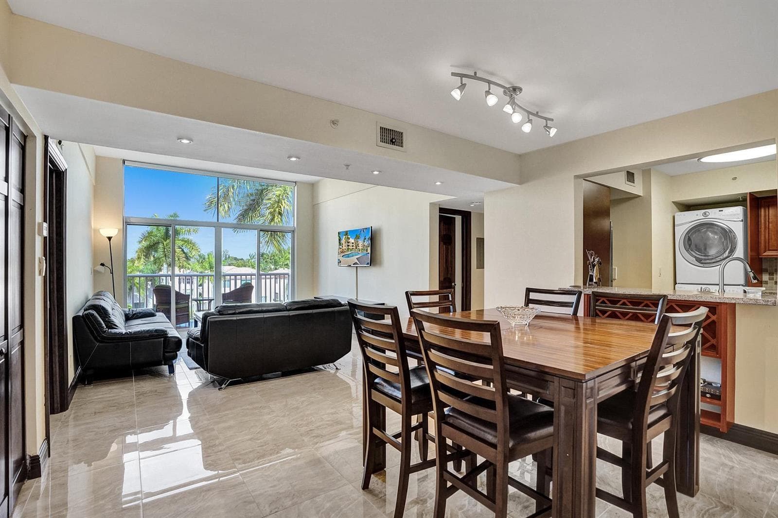 1350 SE 3rd Avenue # 406, Dania Beach, FL 33004 — zdjęcie 3