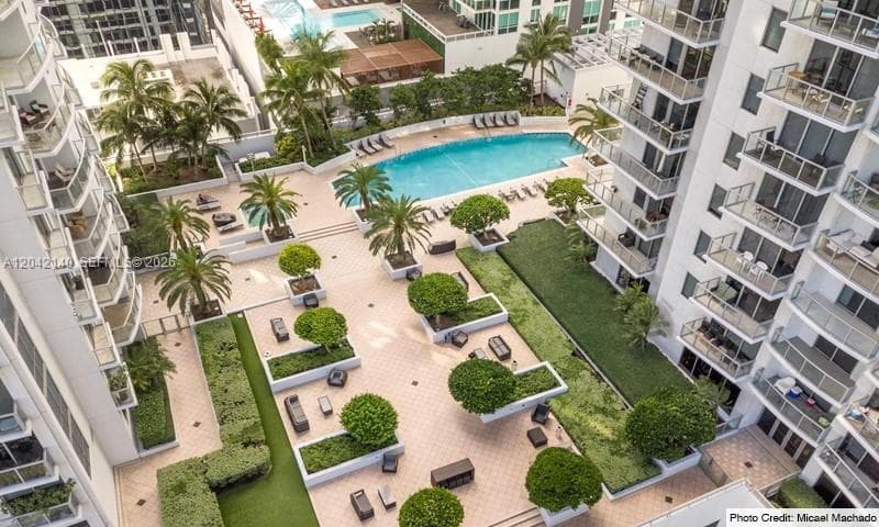 1050 Brickell Ave # 416, Miami, FL 33131 — zdjęcie 3
