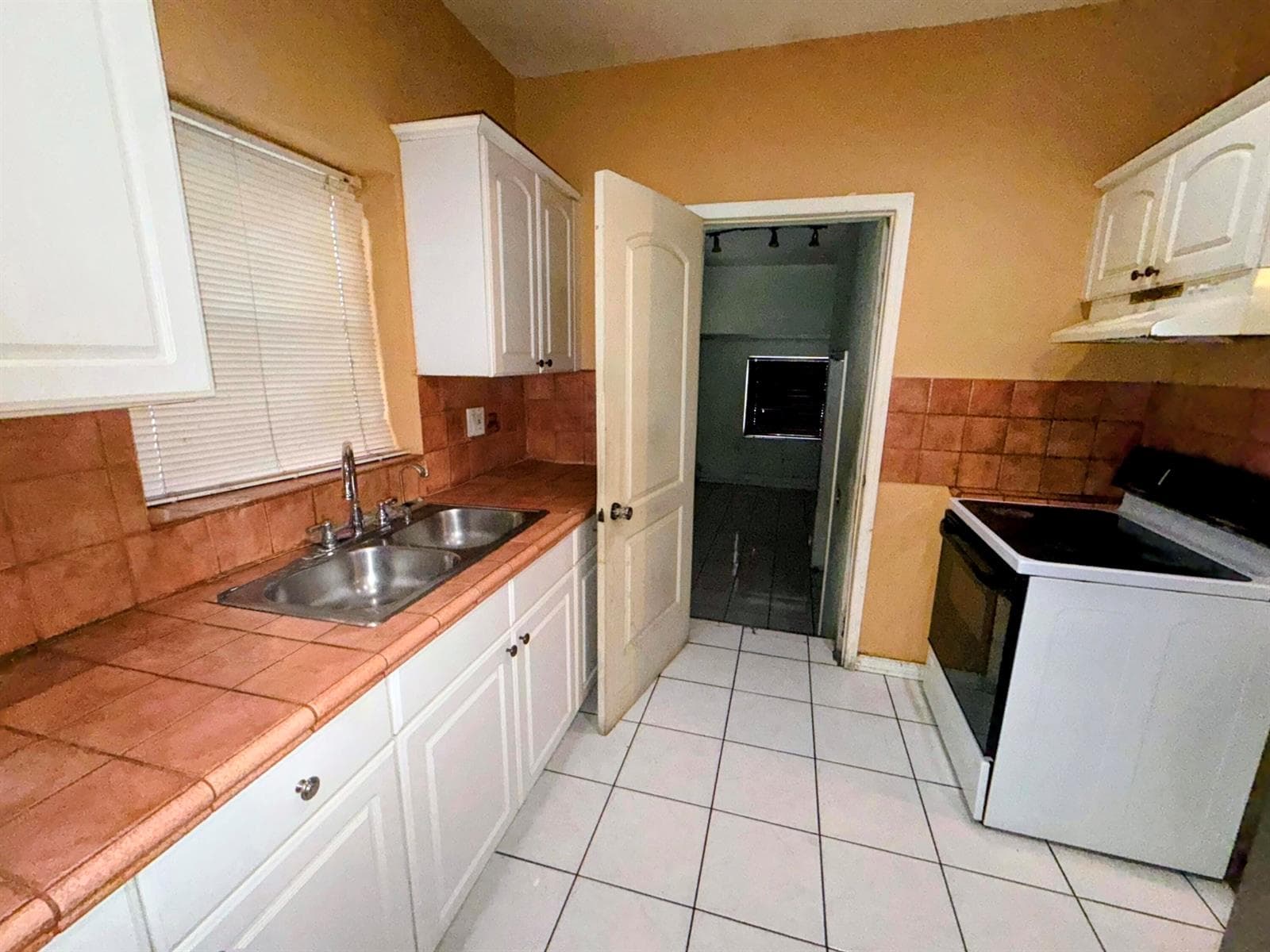 424 NE 72nd Street, Miami, FL 33138 — zdjęcie 4