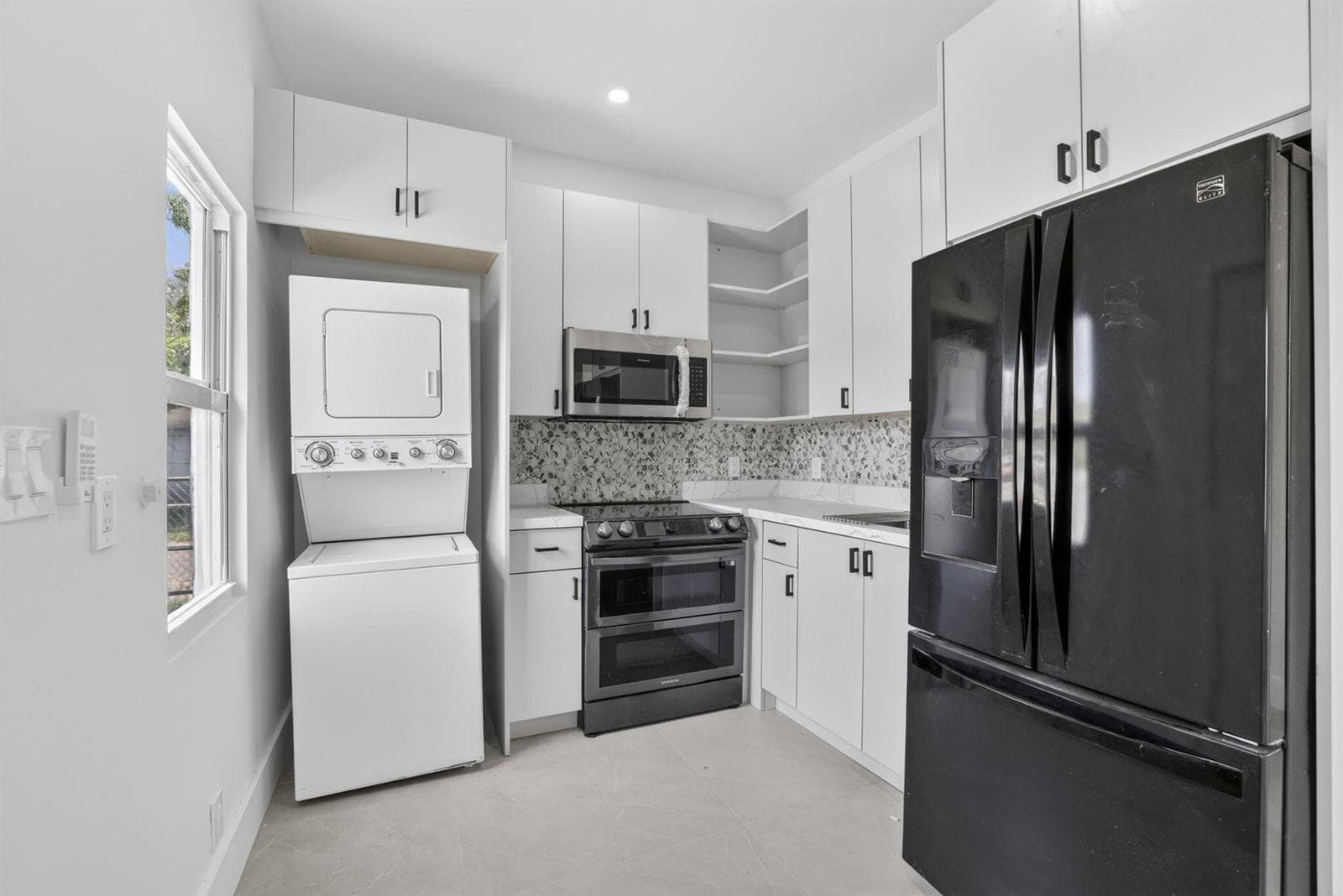 621 NW 3rd Avenue, Pompano Beach, FL 33060 — zdjęcie 5