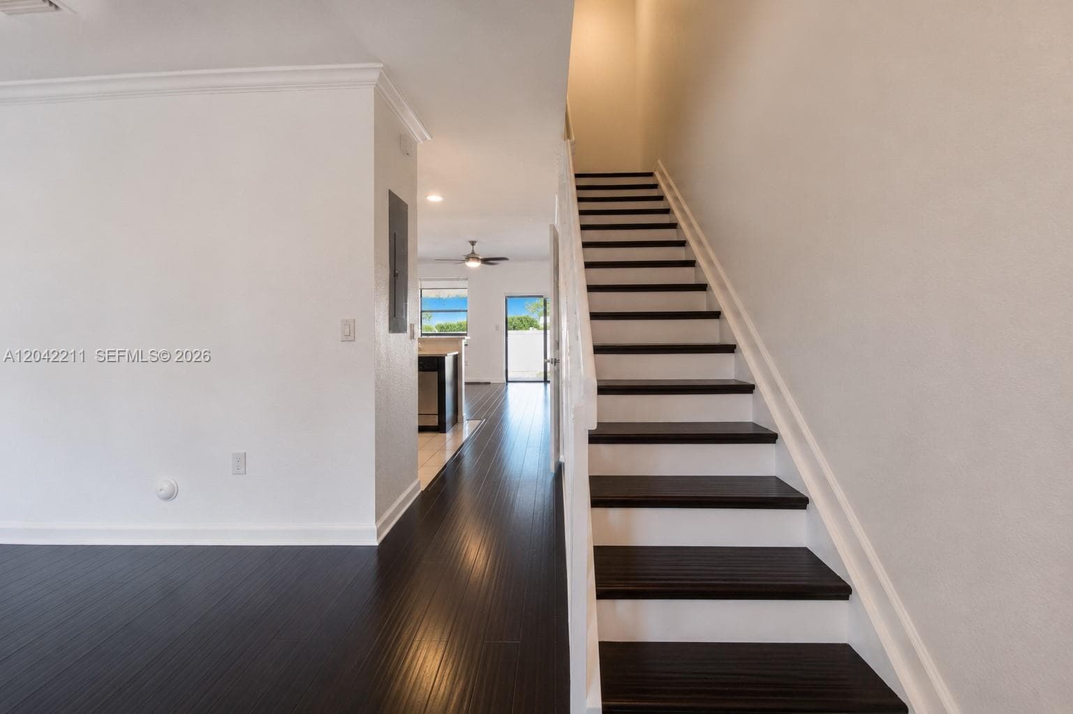 8954 W 35th Way, Hialeah, FL 33018 — zdjęcie 4