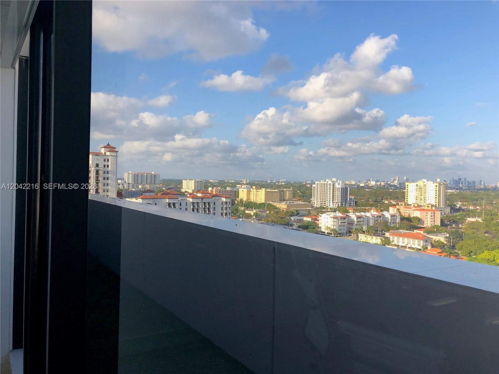 2100 Ponce De Leon Blvd # PENTHOUSE 1, Coral Gables, FL 33134 — zdjęcie 3
