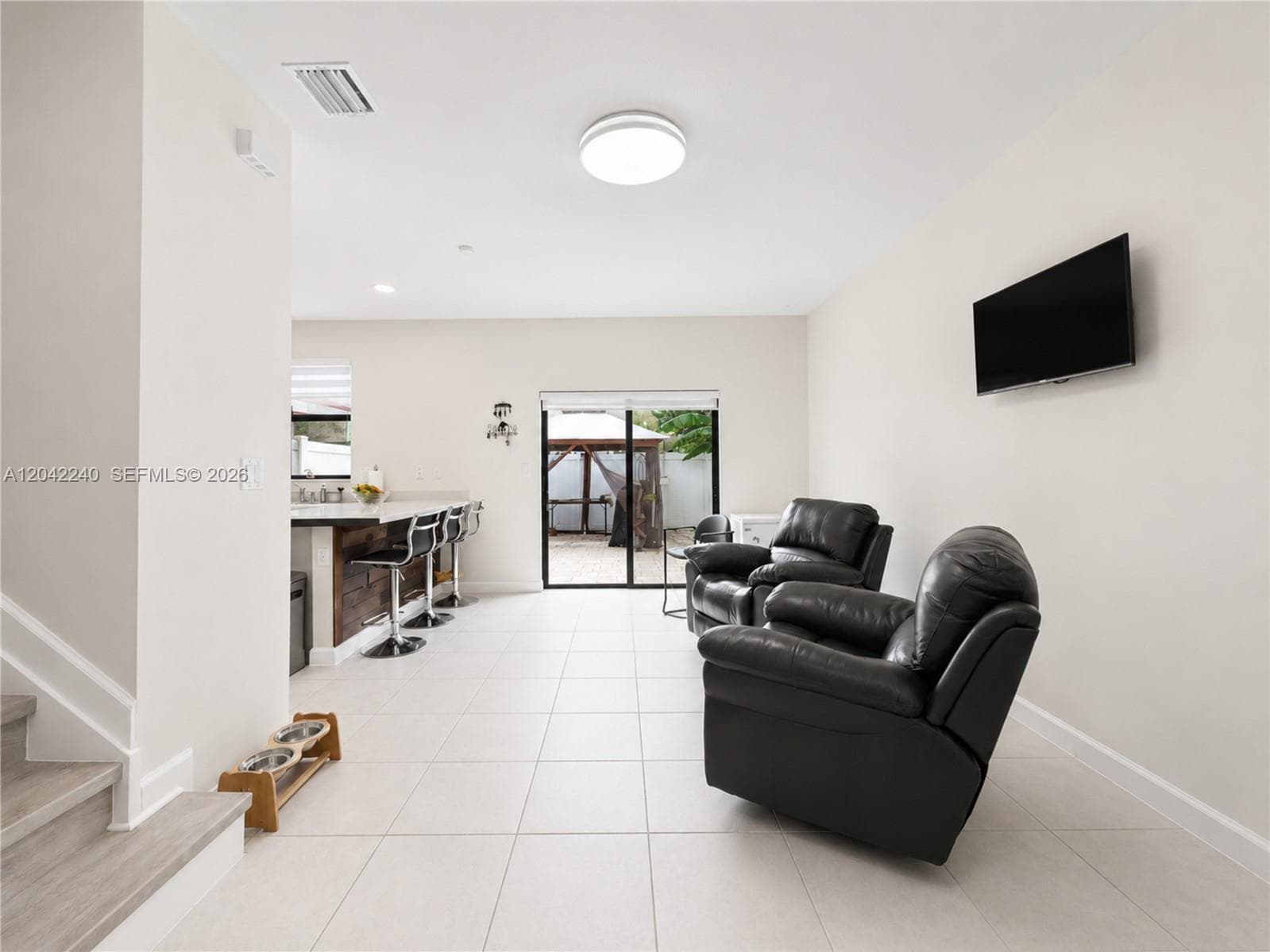 10604 W 33rd Ln, Hialeah, FL 33018 — zdjęcie 5