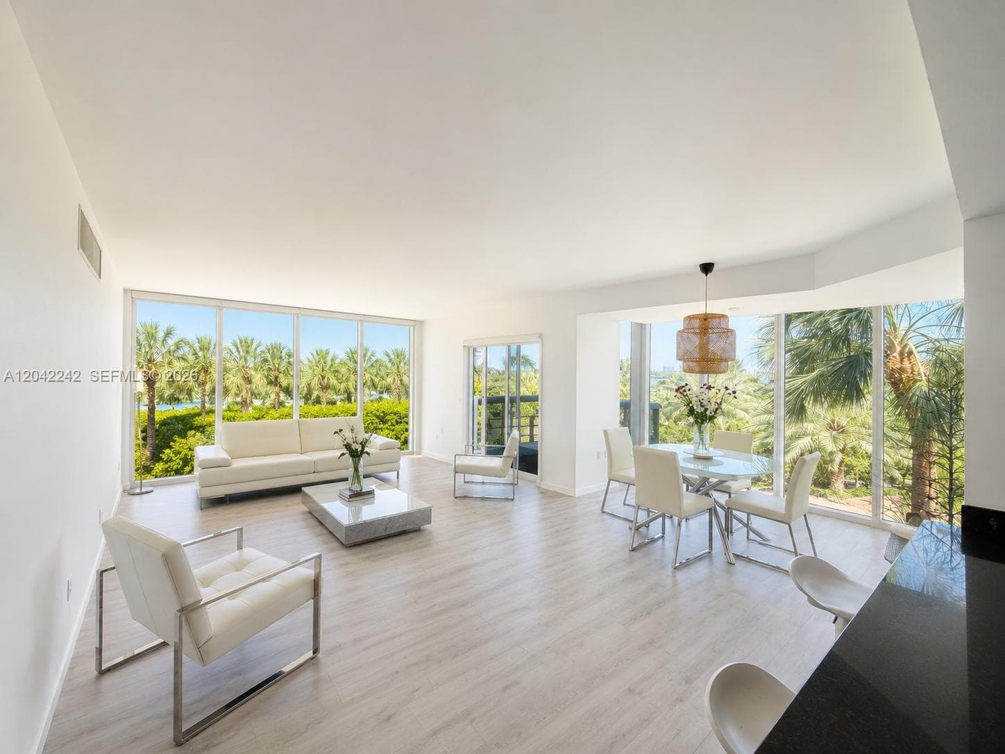 10275 Collins Ave # 431, Bal Harbour, FL 33154 — zdjęcie 2