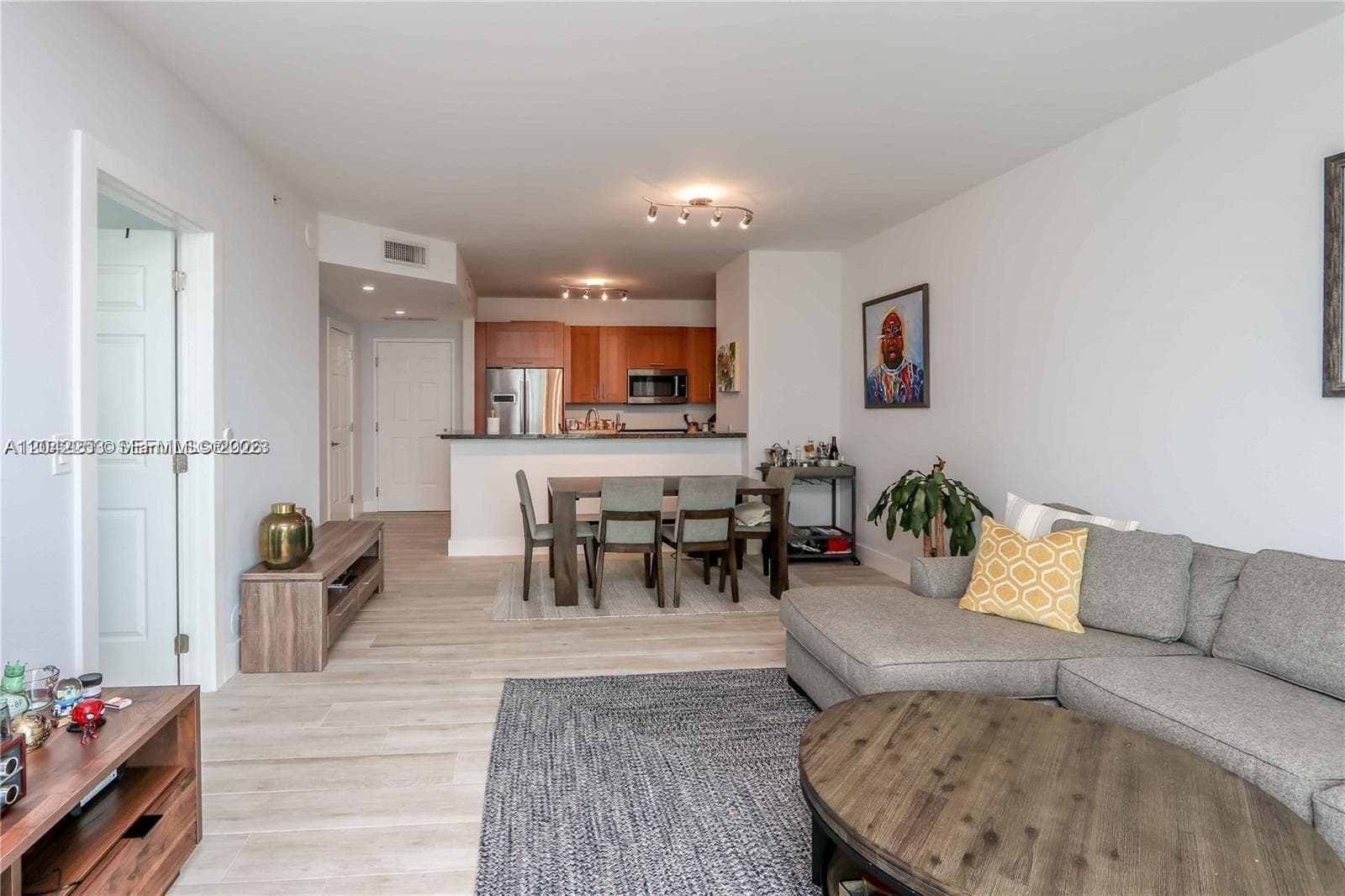 1300 Ponce De Leon Blvd # 500, Coral Gables, FL 33134 — zdjęcie 2