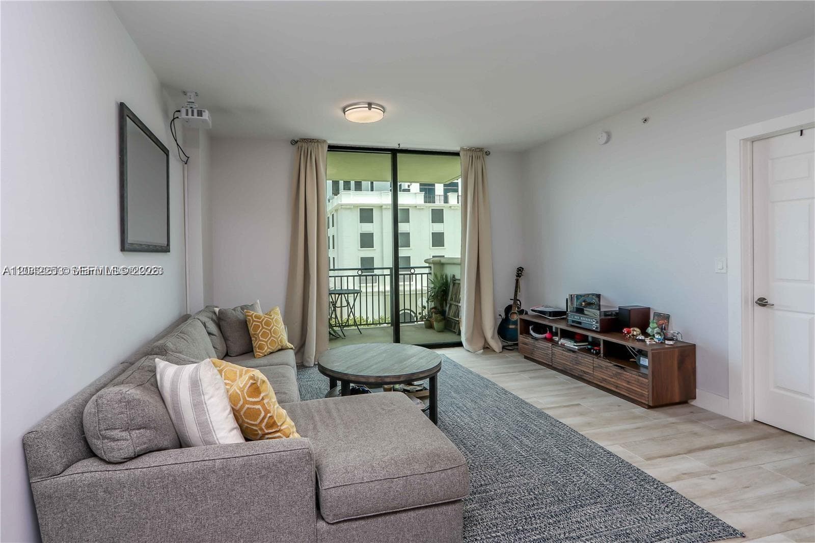 1300 Ponce De Leon Blvd # 500, Coral Gables, FL 33134 — zdjęcie 4