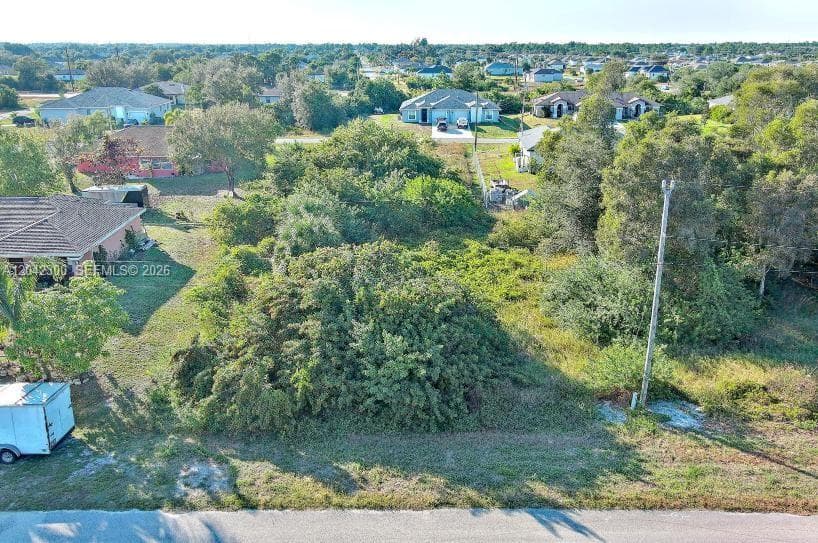 394 PALENCIA AVE, Lehigh Acres, FL 33974 — zdjęcie 2