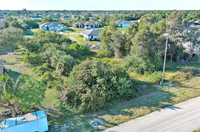 394 PALENCIA AVE, Lehigh Acres, FL 33974 — zdjęcie 4