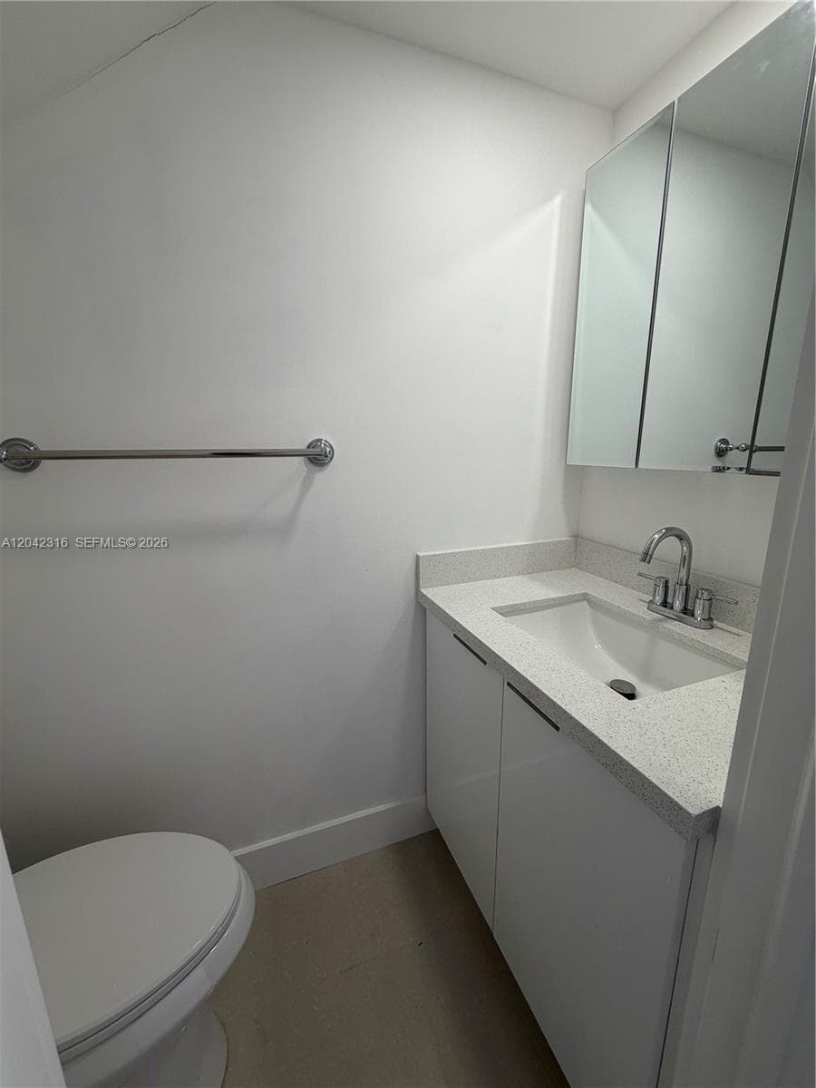 1551 W Okeechobee Rd # 9, Hialeah, FL 33010 — zdjęcie 2