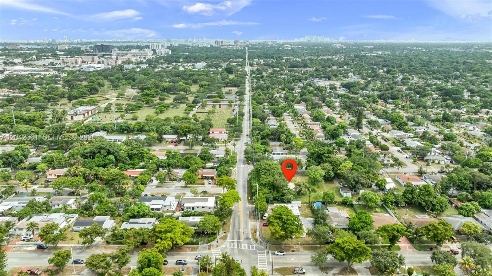 1585 NE 158th St, North Miami Beach, FL 33162 — zdjęcie 4