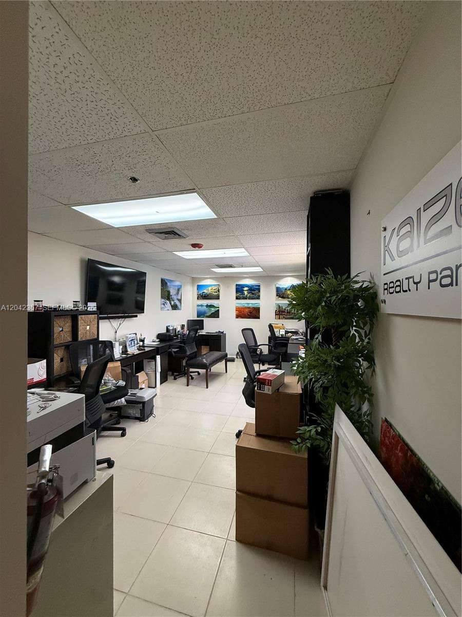 9600 NW 25th St # 4H, Doral, FL 33172 — zdjęcie 2