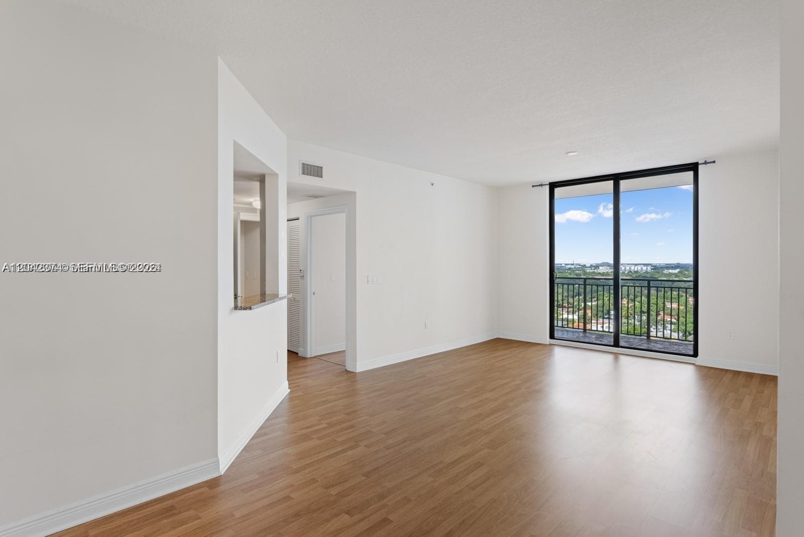 888 S Douglas Rd # 1405, Coral Gables, FL 33134 — zdjęcie 2