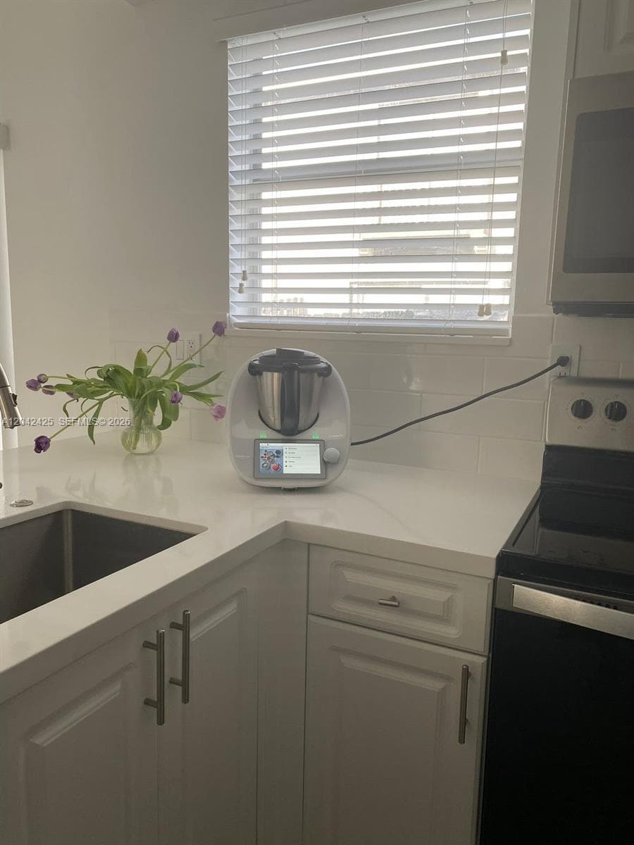 5245 NW 112th Ave # 8, Doral, FL 33178 — zdjęcie 5