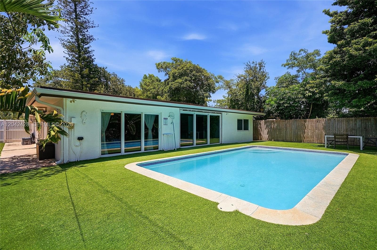110 NW 125th St, North Miami, FL 33168 — zdjęcie 3