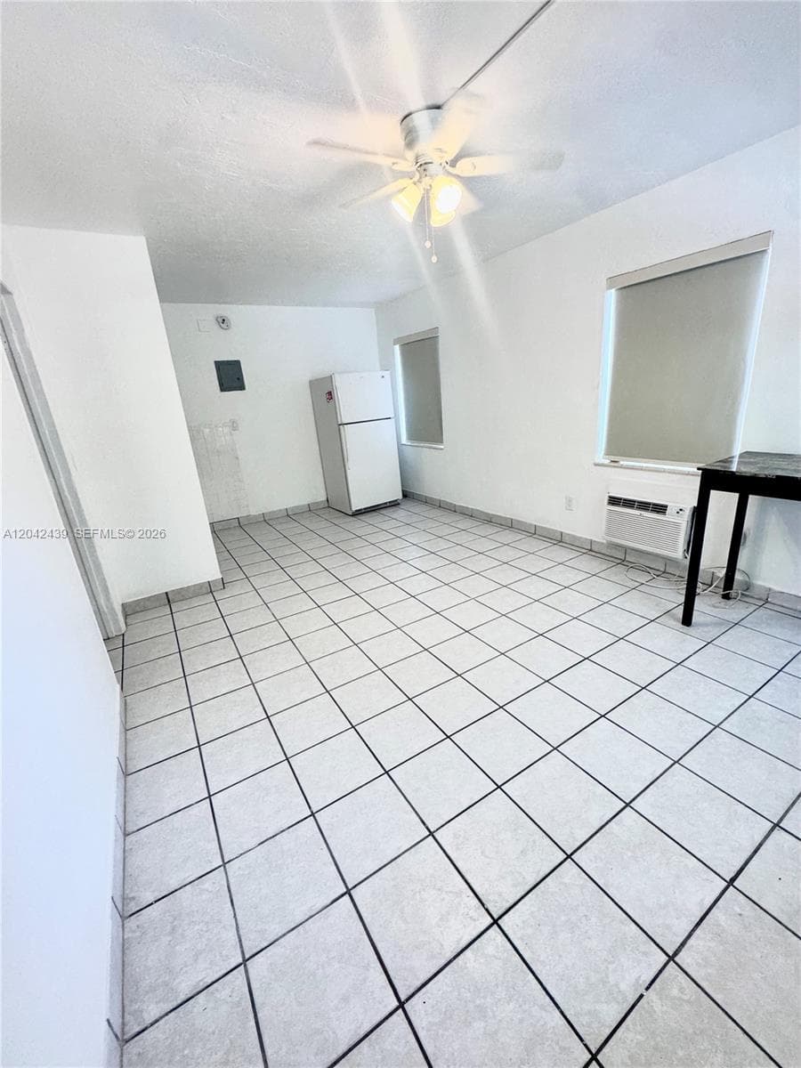 2732 SW 22nd STREET # 3, Miami, FL 33133 — zdjęcie 4