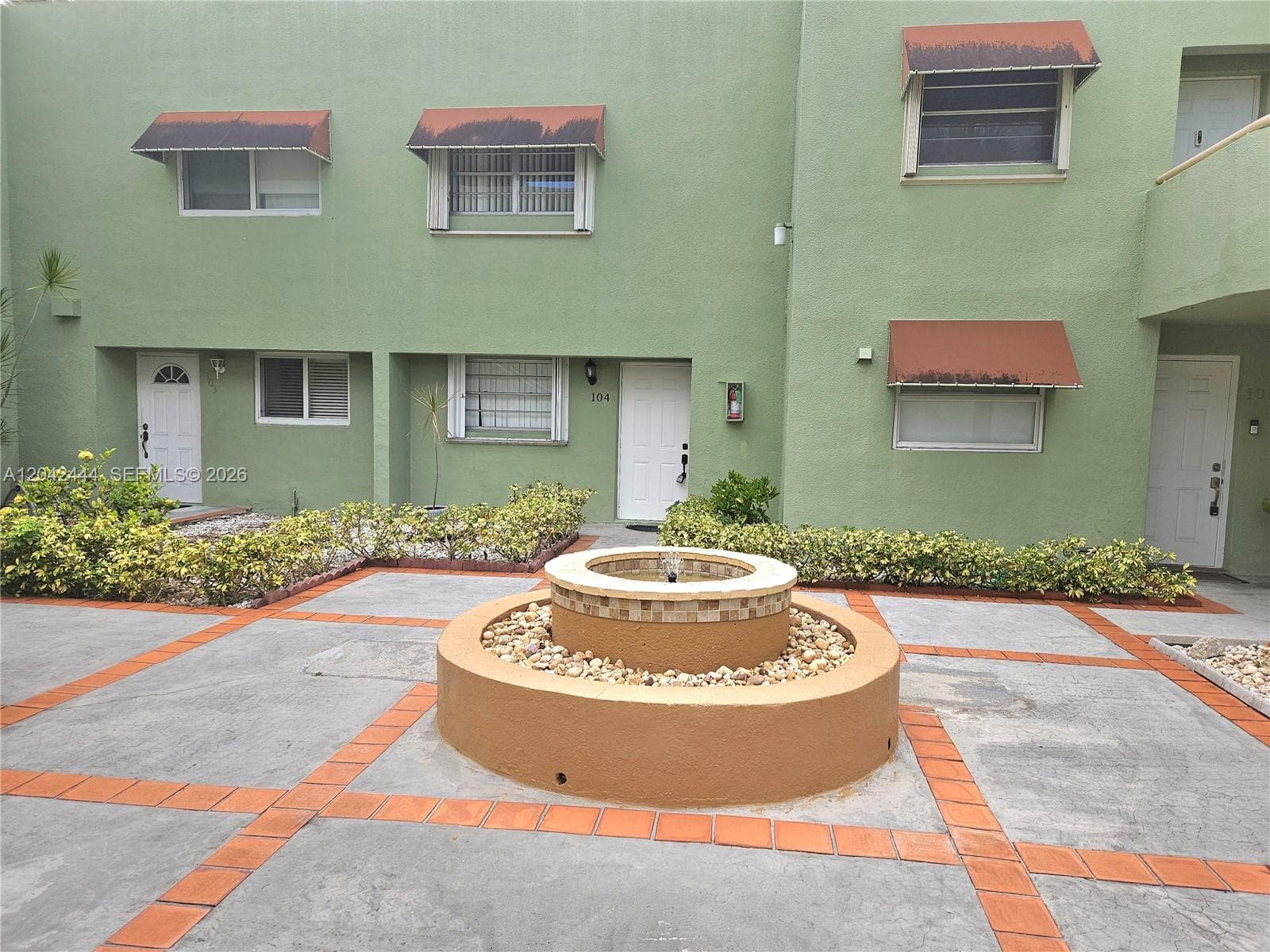 11071 NW 7th St # 104-15, Miami, FL 33172 — zdjęcie 3
