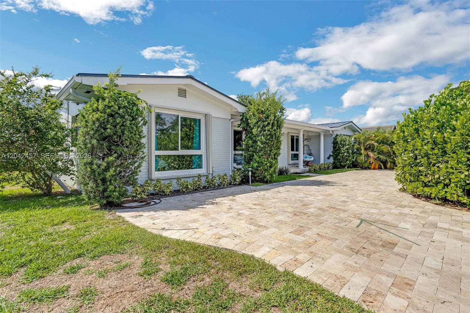 633 N Crescent Dr, Hollywood, FL 33021 — zdjęcie 2